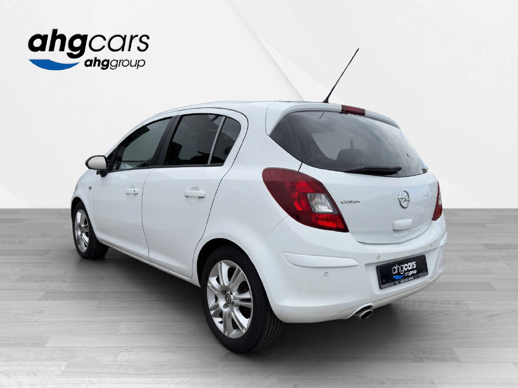OPEL Corsa 1.4i 16V TP Color Ed. S/S-image-2