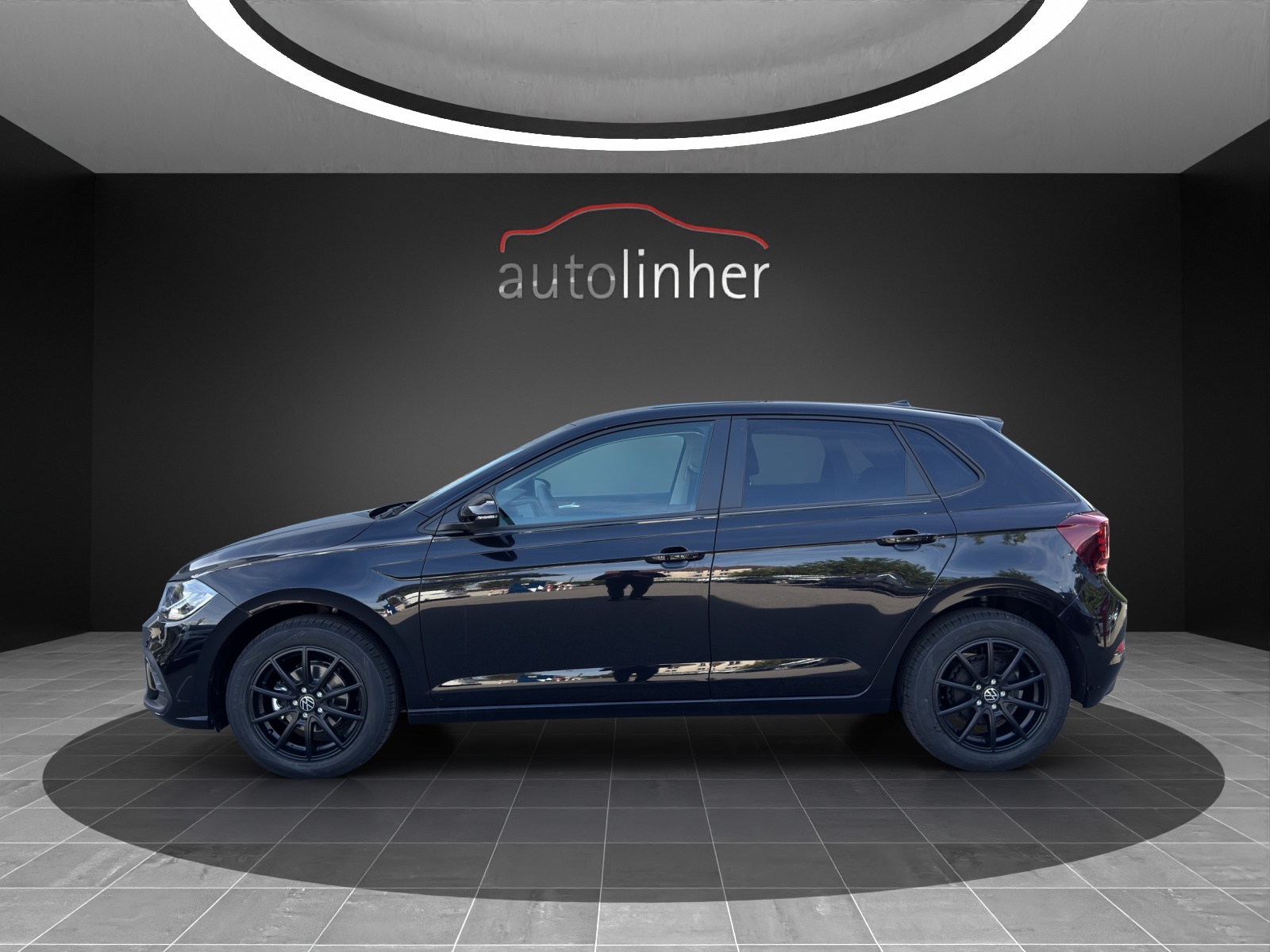 VW Polo 1.0 TSI Basis-image-1