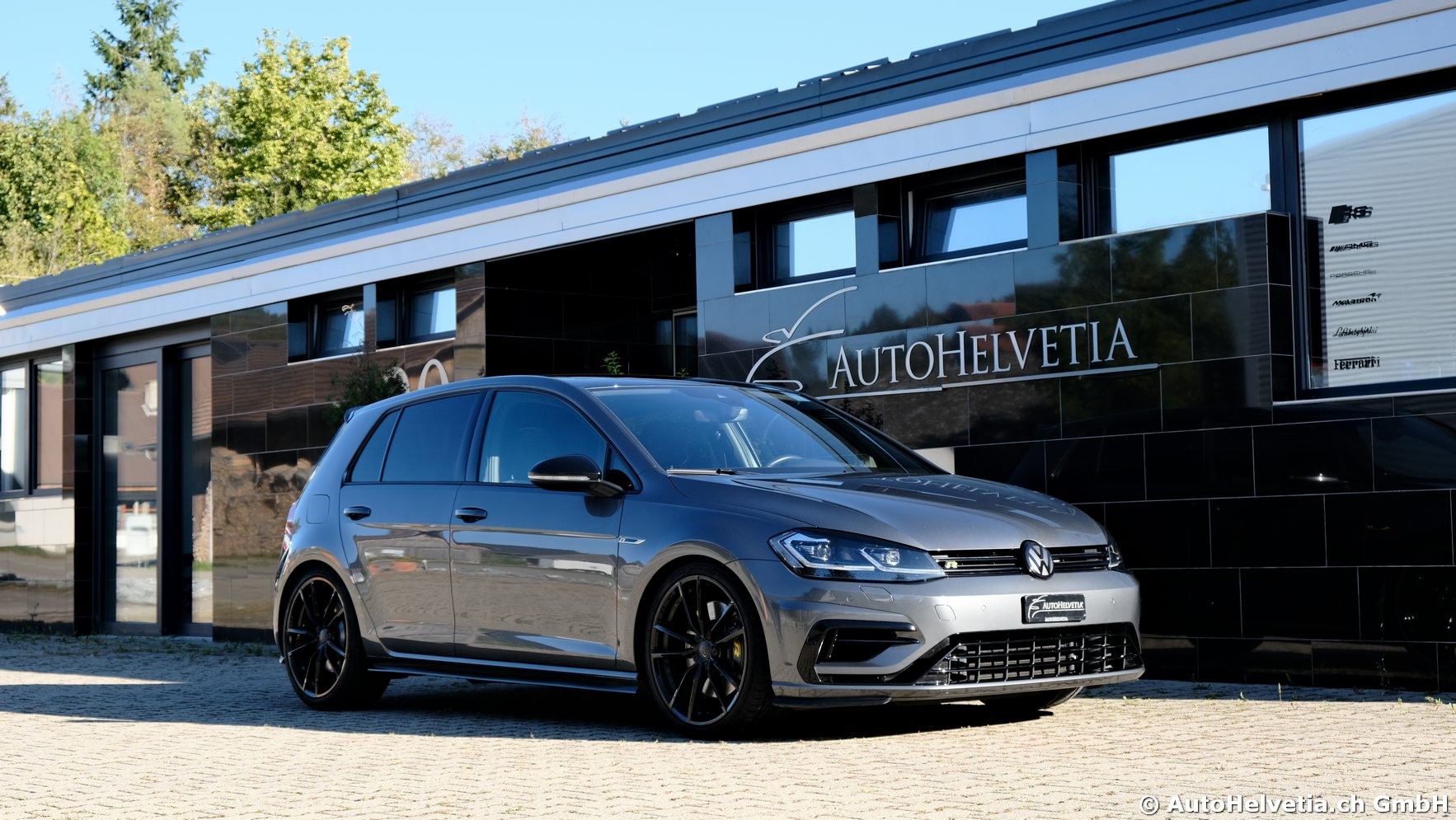 VW Golf 2.0 TSI R 4Motion DSG-image-0