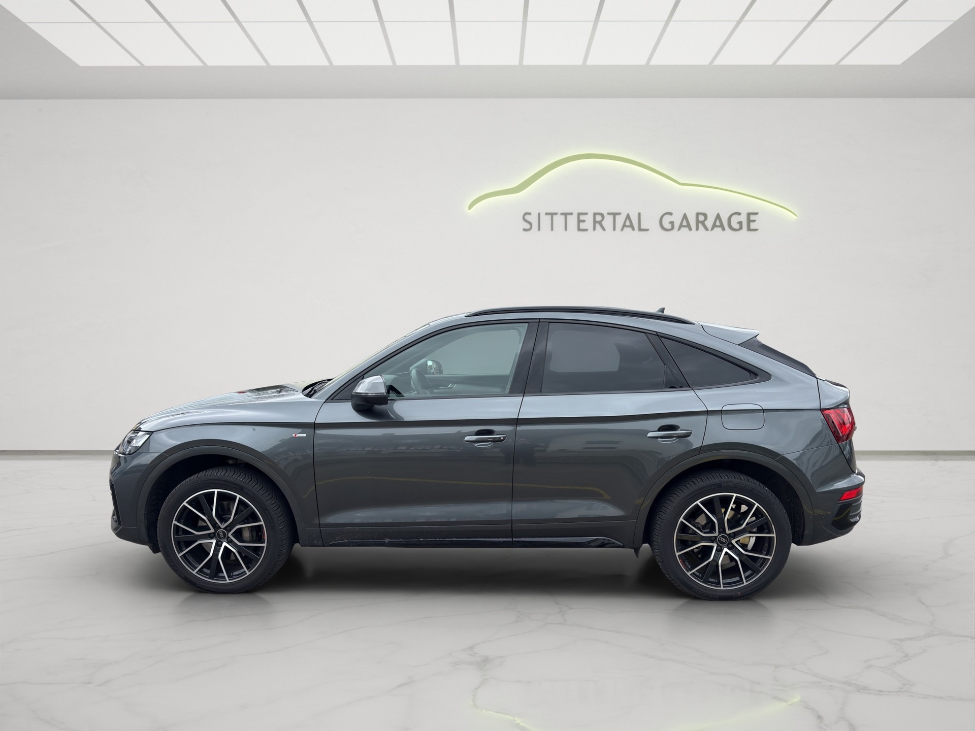 AUDI Q5 Sportback 50 TFSI e PHEV S line quattro S-tronic-image-2