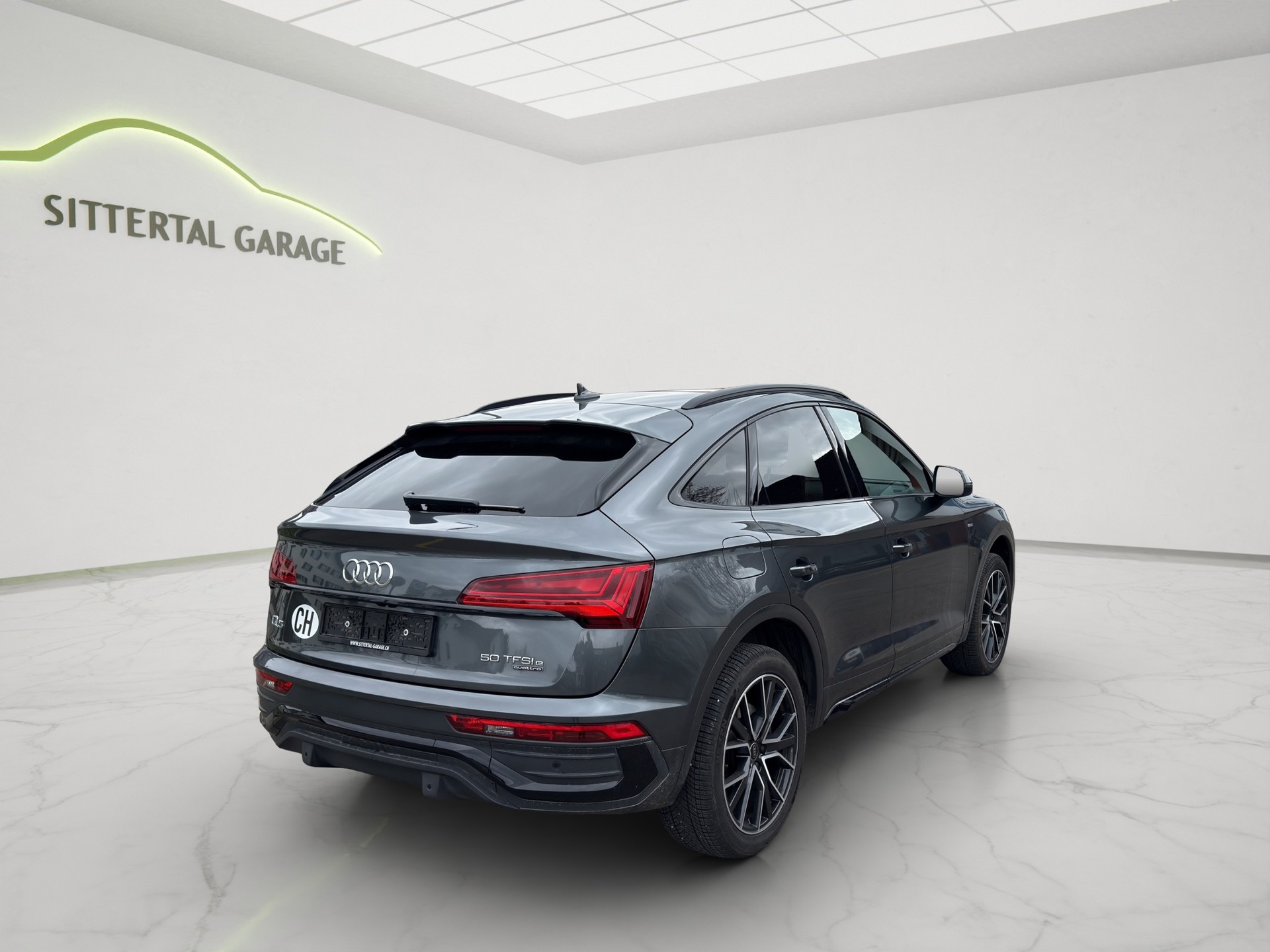 AUDI Q5 Sportback 50 TFSI e PHEV S line quattro S-tronic-image-5