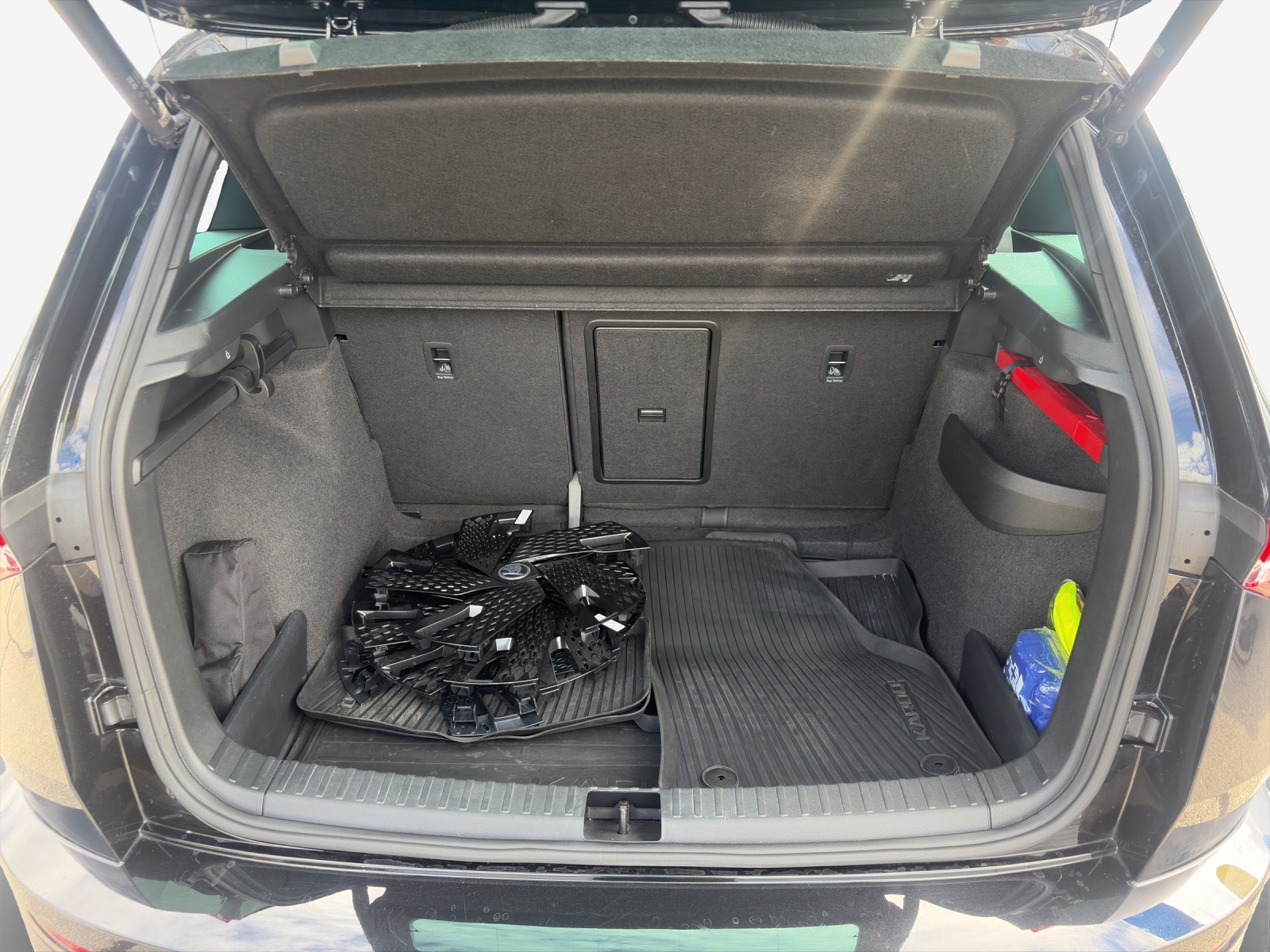 SKODA Karoq 2.0 TSI SportLine 4x4 DSG-image-12