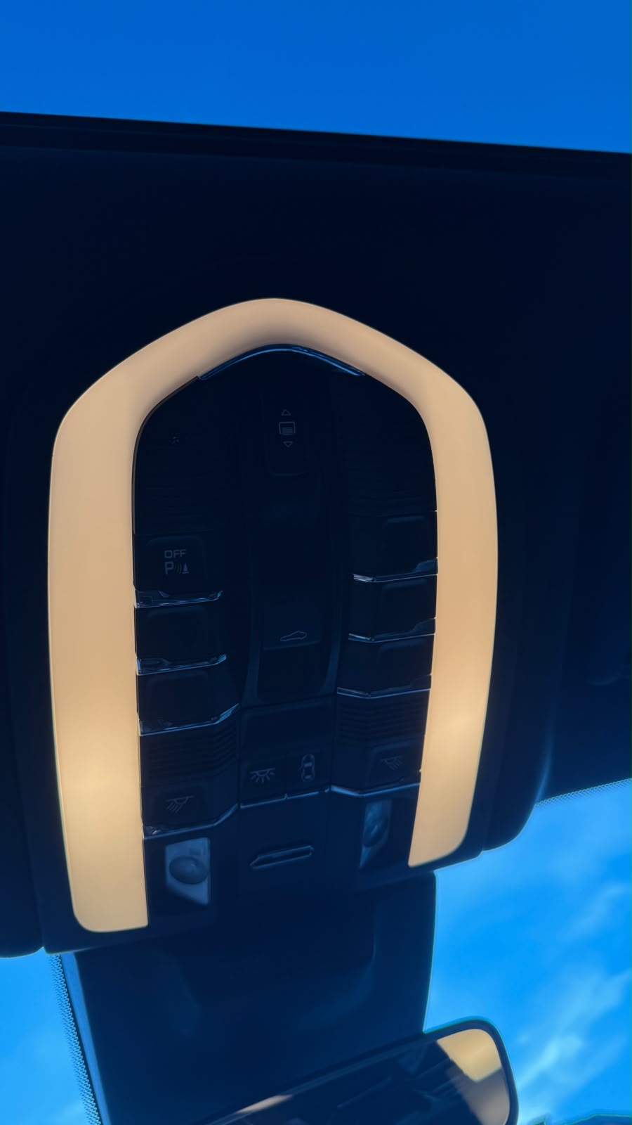 PORSCHE Macan PDK-image-13