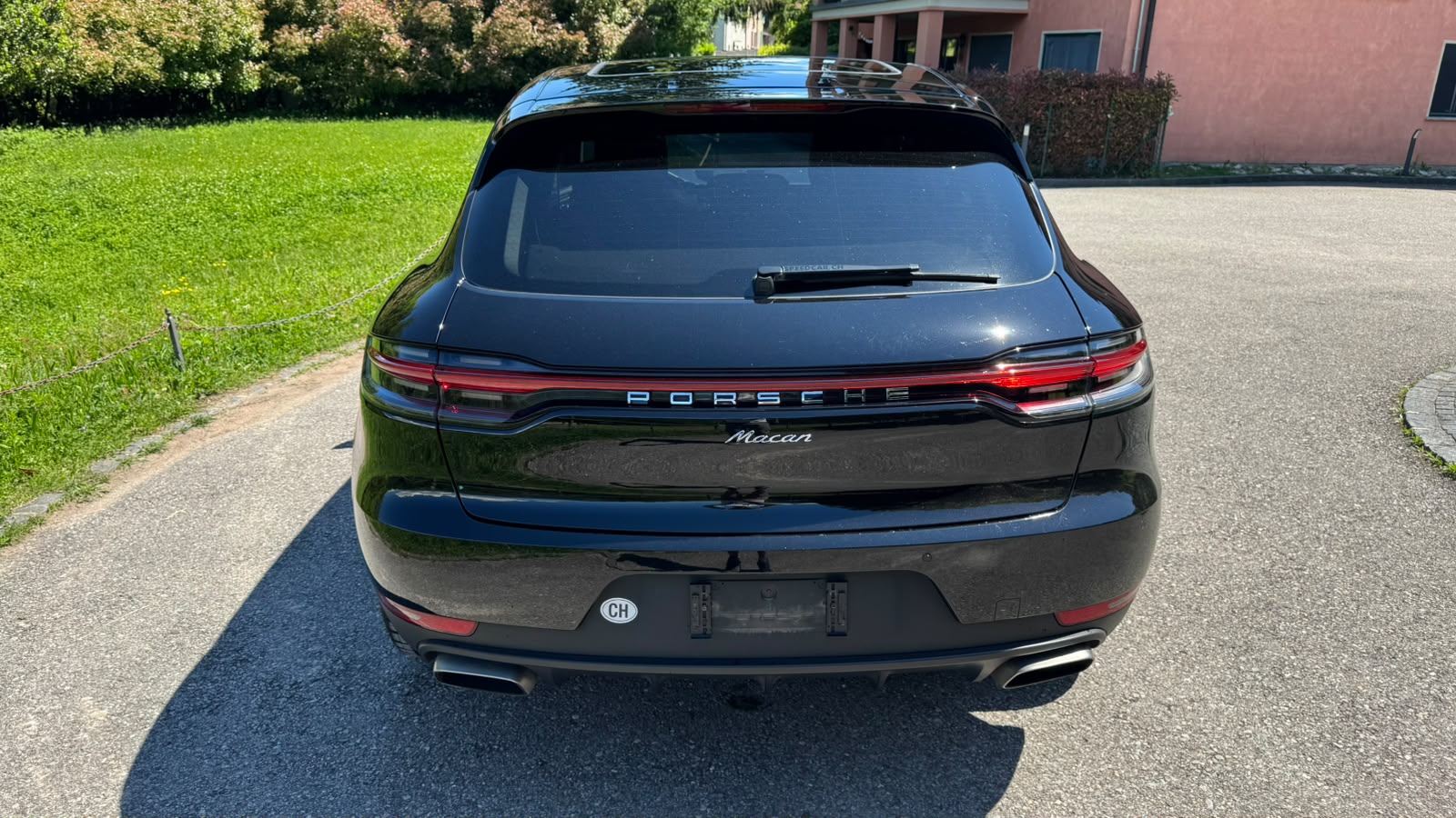 PORSCHE Macan PDK-image-2