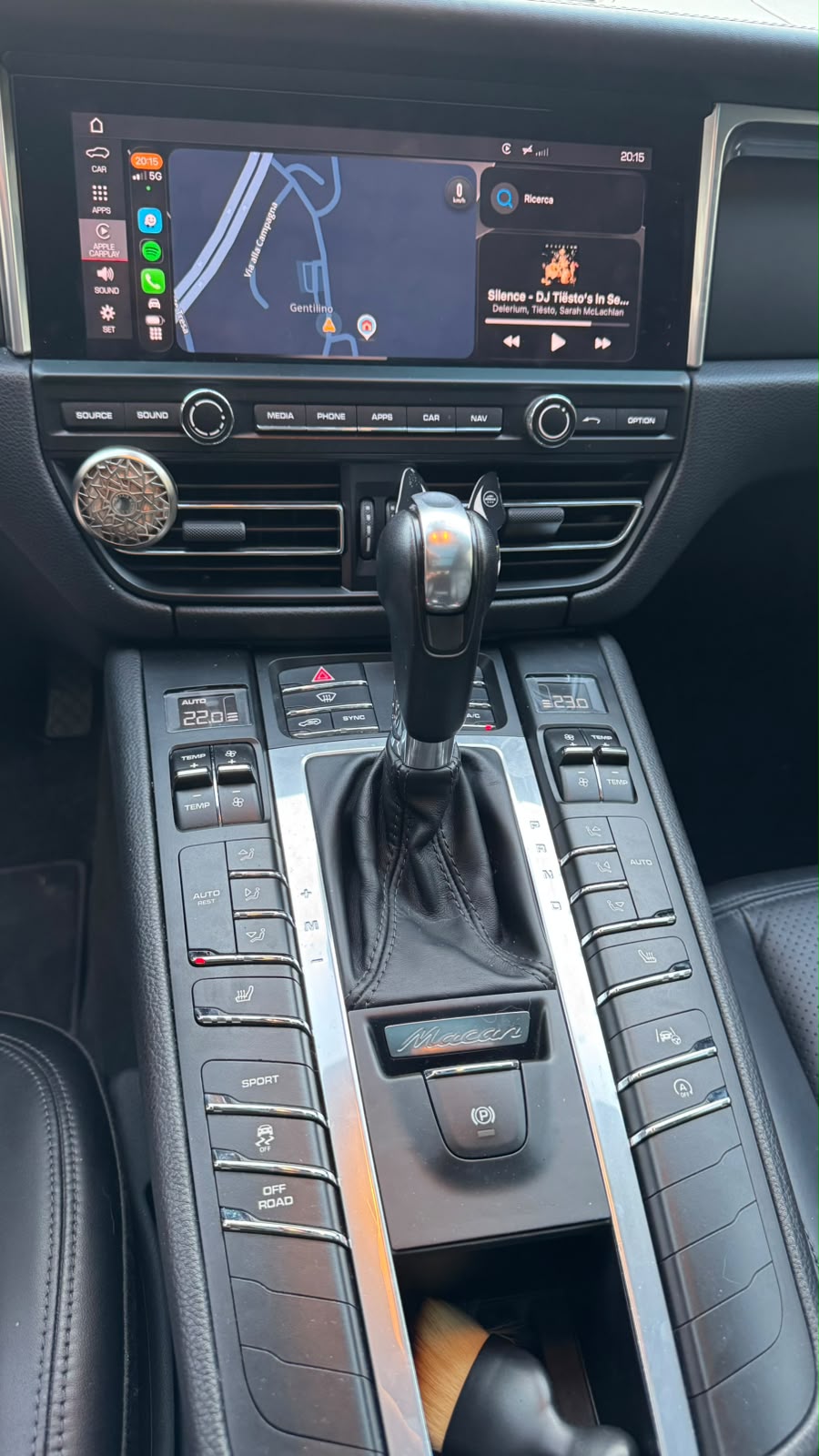 PORSCHE Macan PDK-image-9