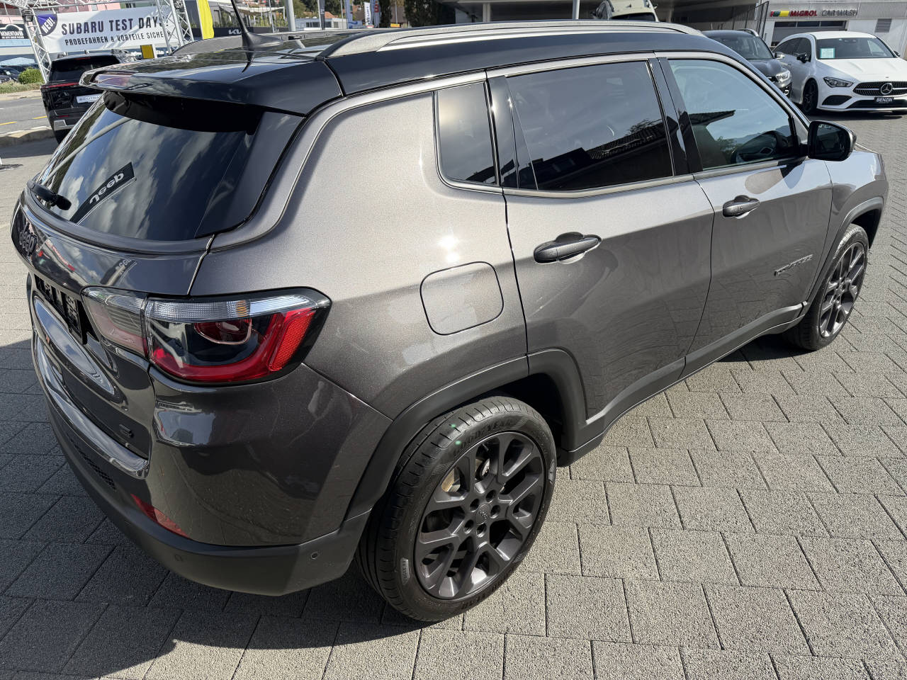JEEP Compass 1.3 Turbo S-image-3
