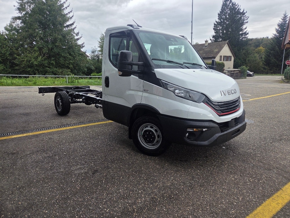 IVECO 35 S 18H A8-image-3
