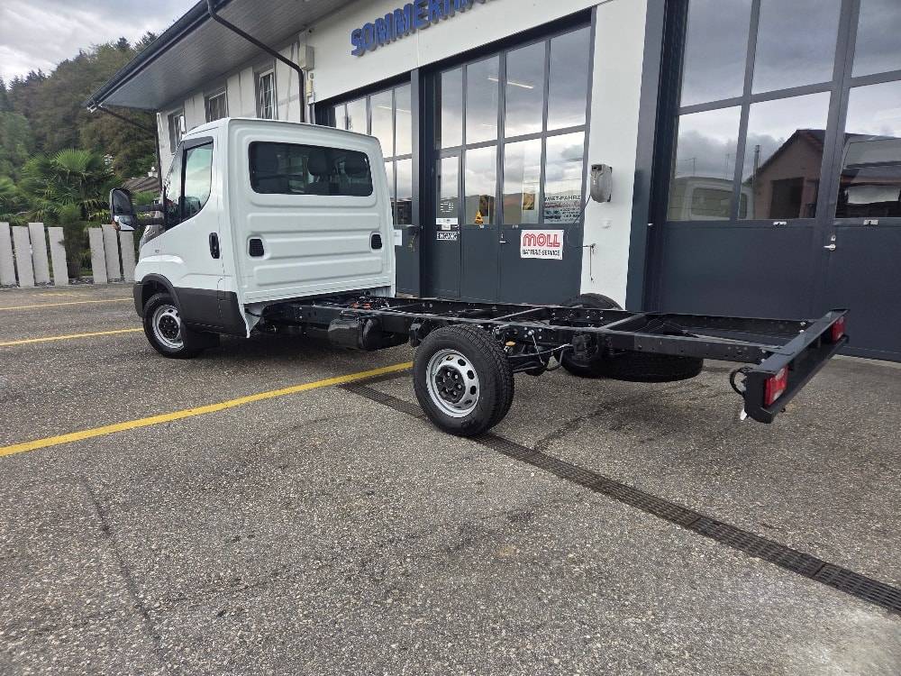IVECO 35 S 18H A8-image-6
