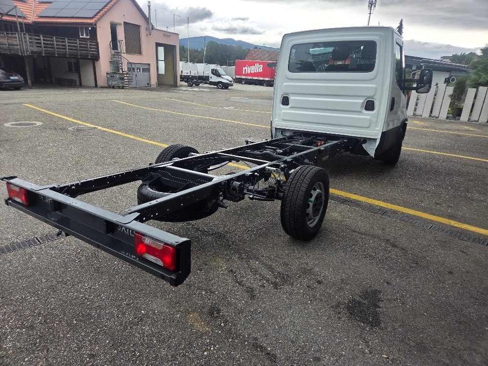 IVECO 35 S 18H A8-image-4