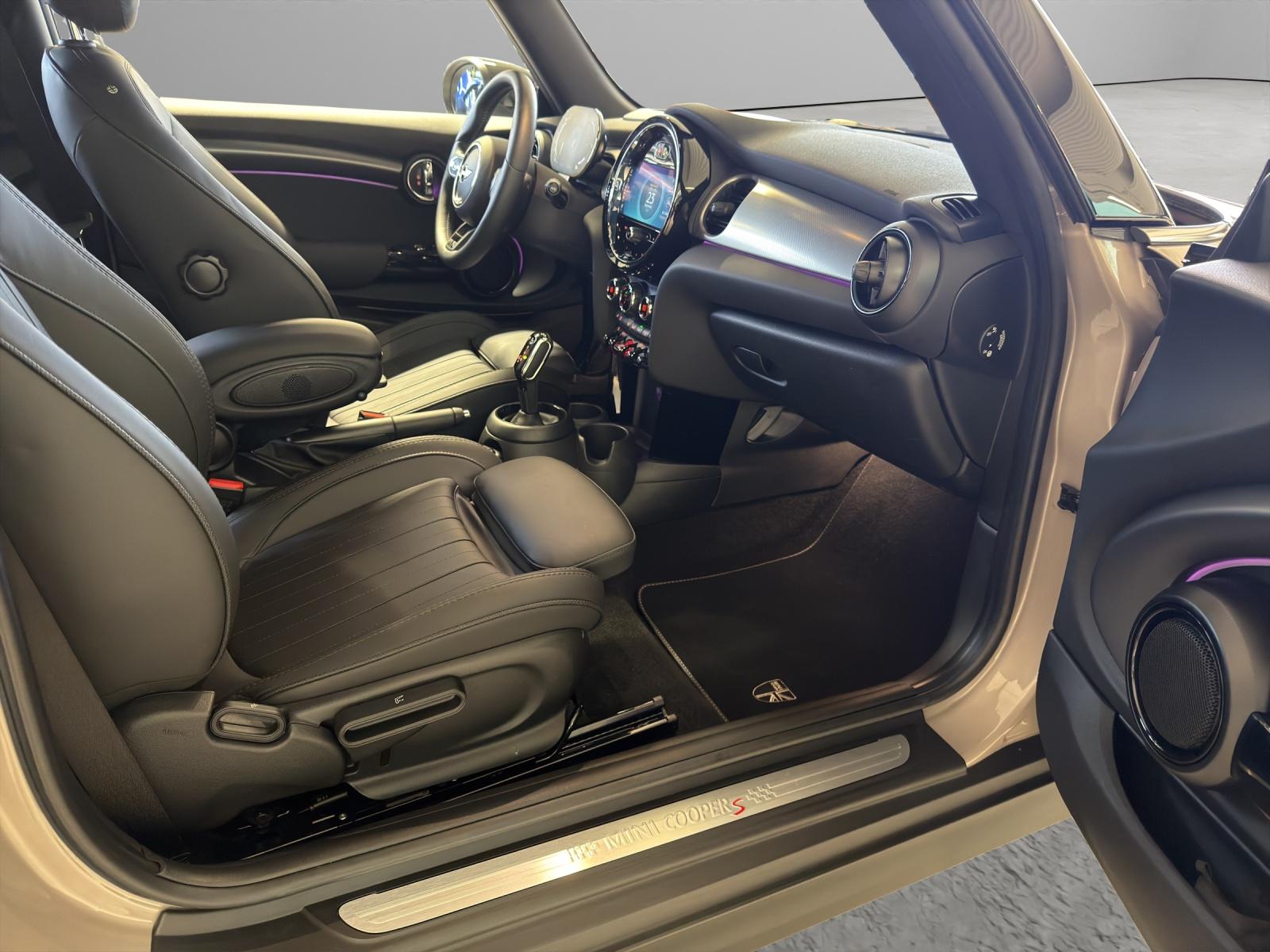 MINI Cooper S-image-20