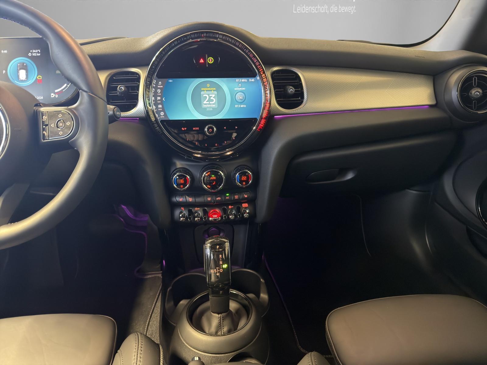MINI Cooper S-image-15