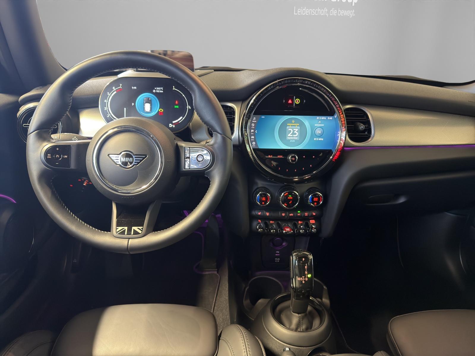 MINI Cooper S-image-10