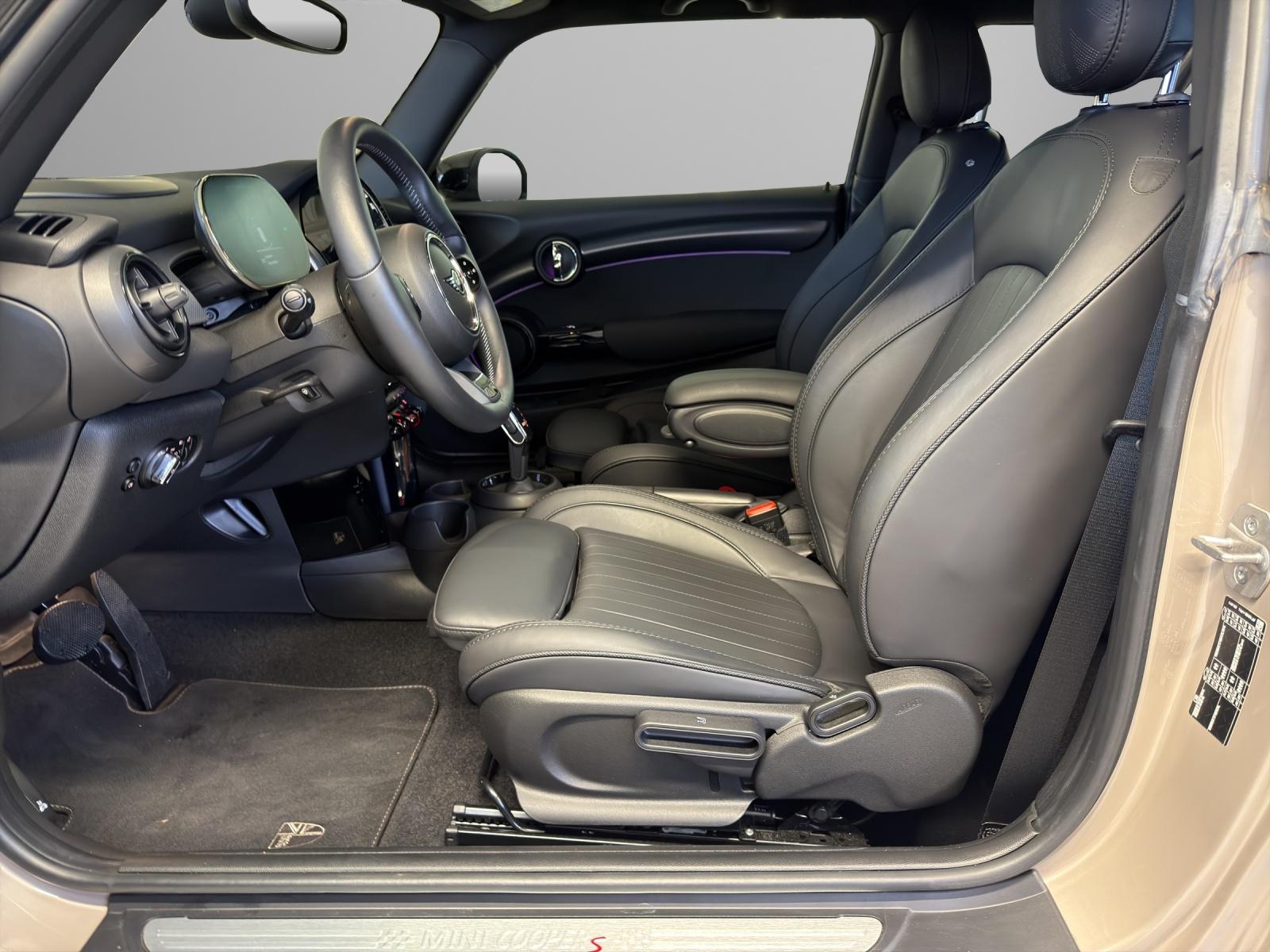 MINI Cooper S-image-11