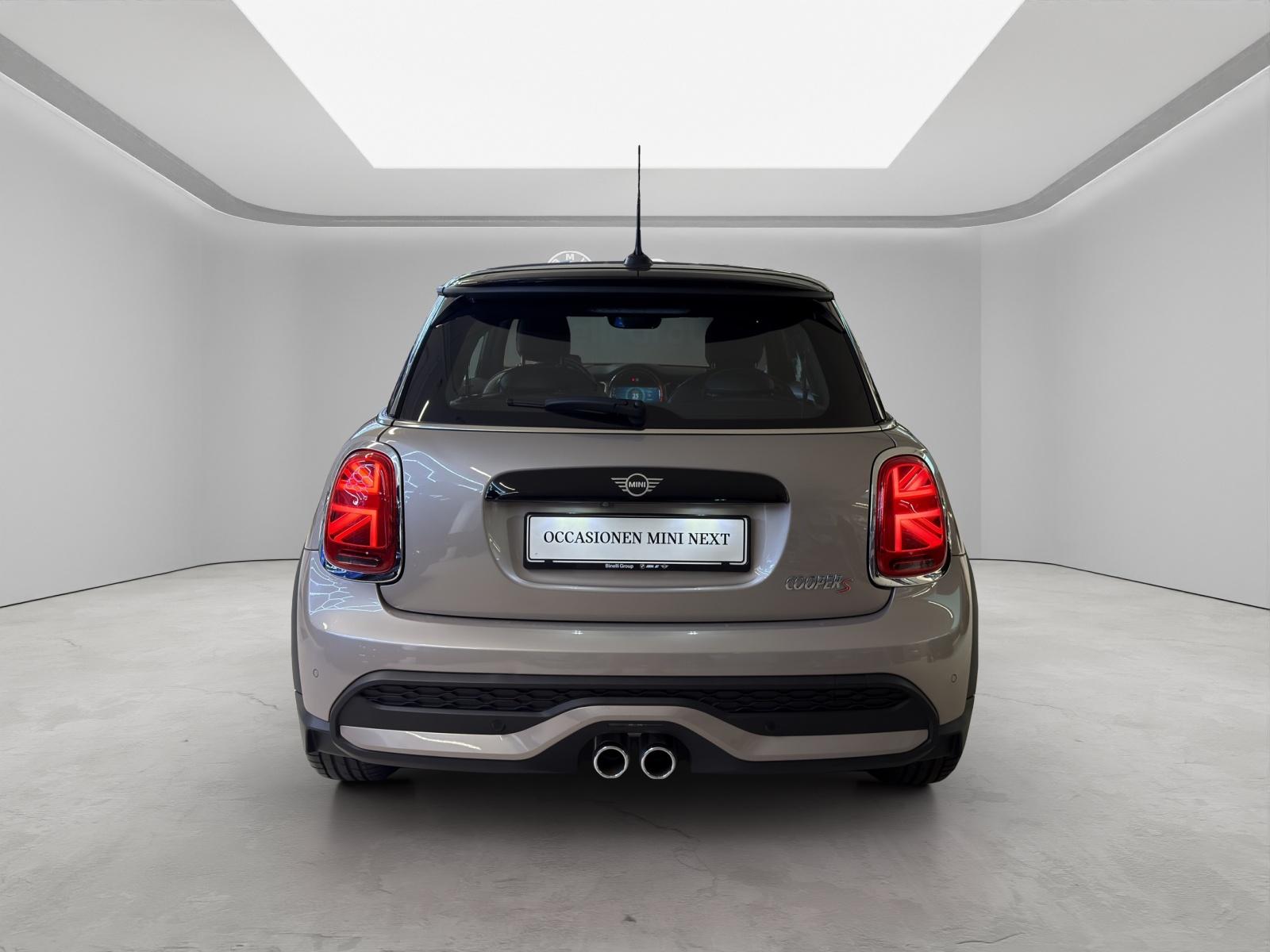 MINI Cooper S-image-3