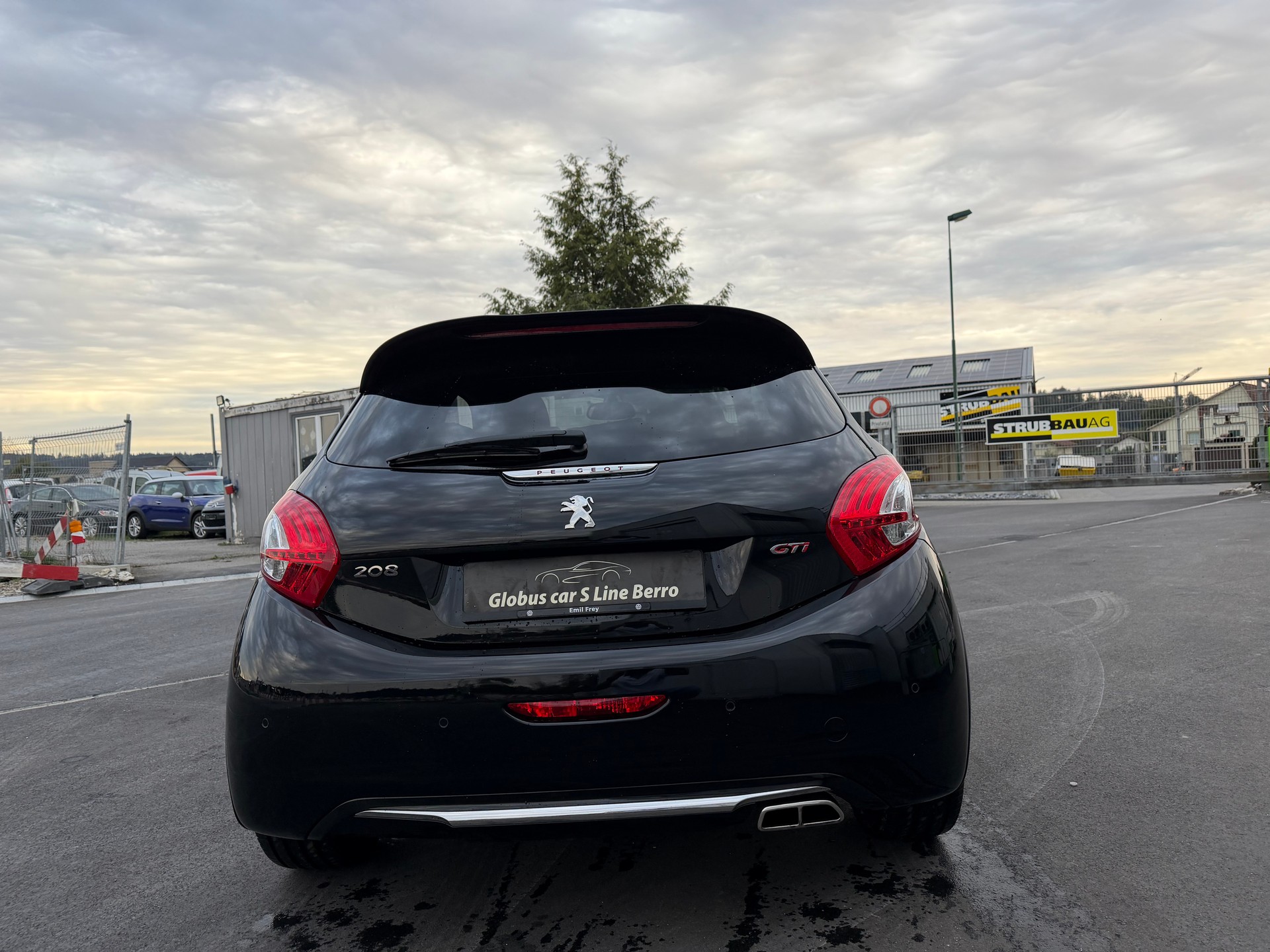 PEUGEOT 208 1.6 Turbo GTi-image-5