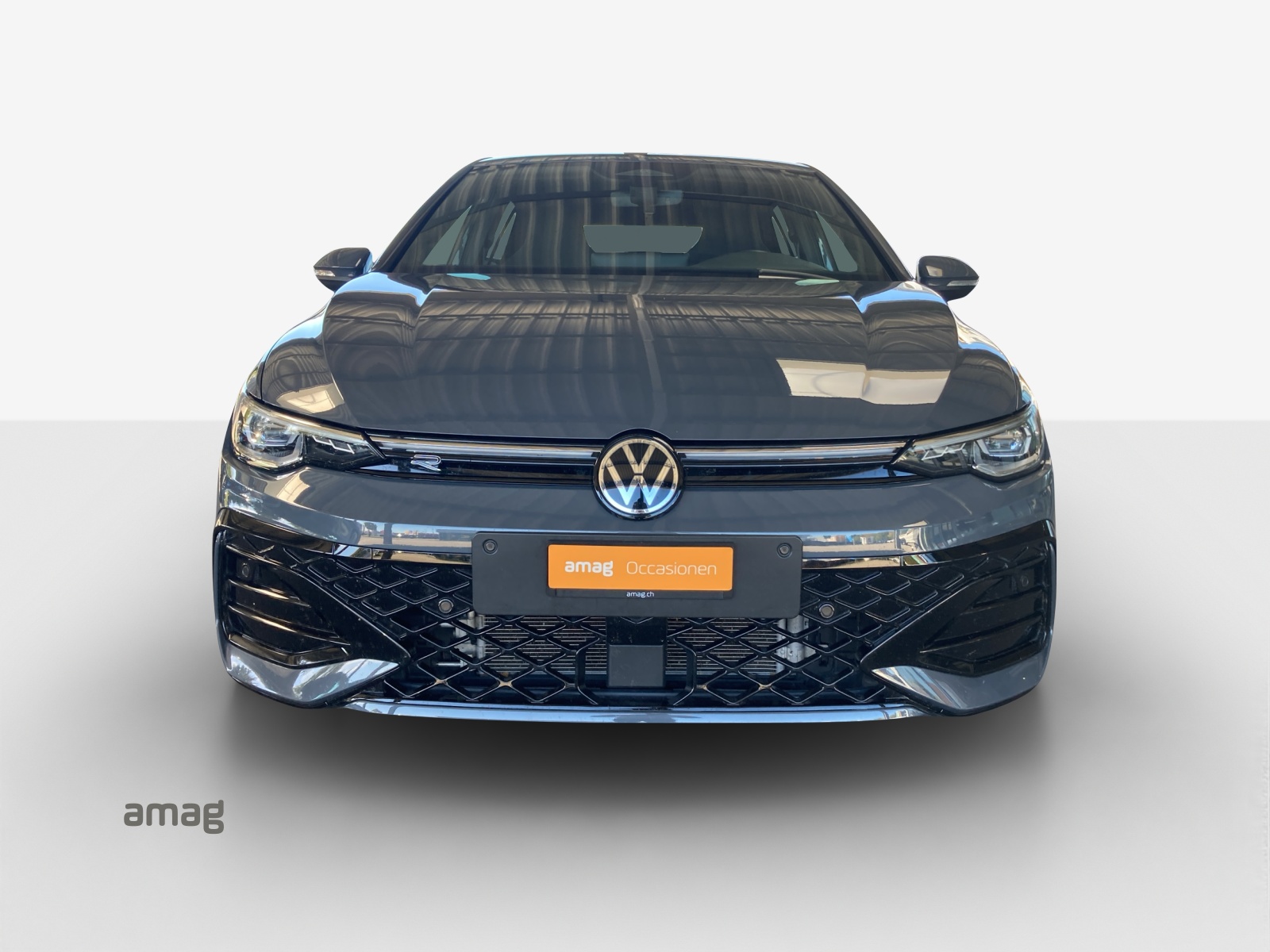 VW Golf 1.5 e TSI mHEV R-Line DSG-image-6