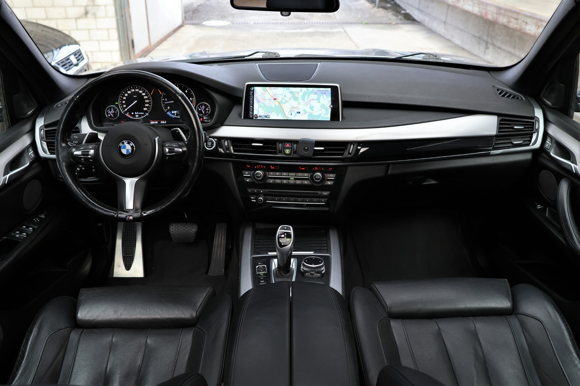 BMW X5 xDrive M50d Steptronic(CH)-image-14