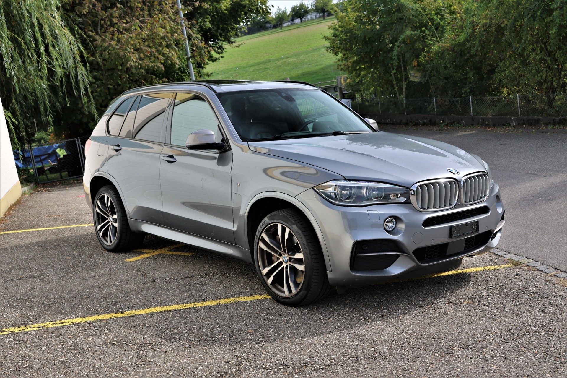 BMW X5 xDrive M50d Steptronic(CH)-image-2
