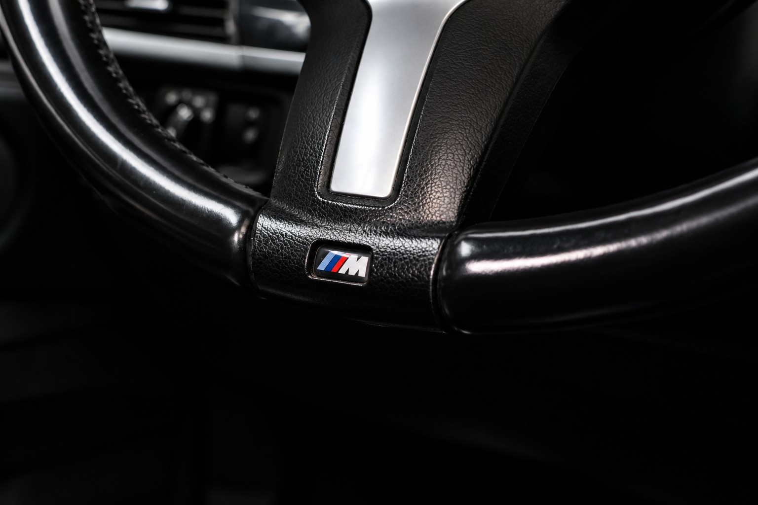 BMW X5 xDrive M50d Steptronic(CH)-image-16