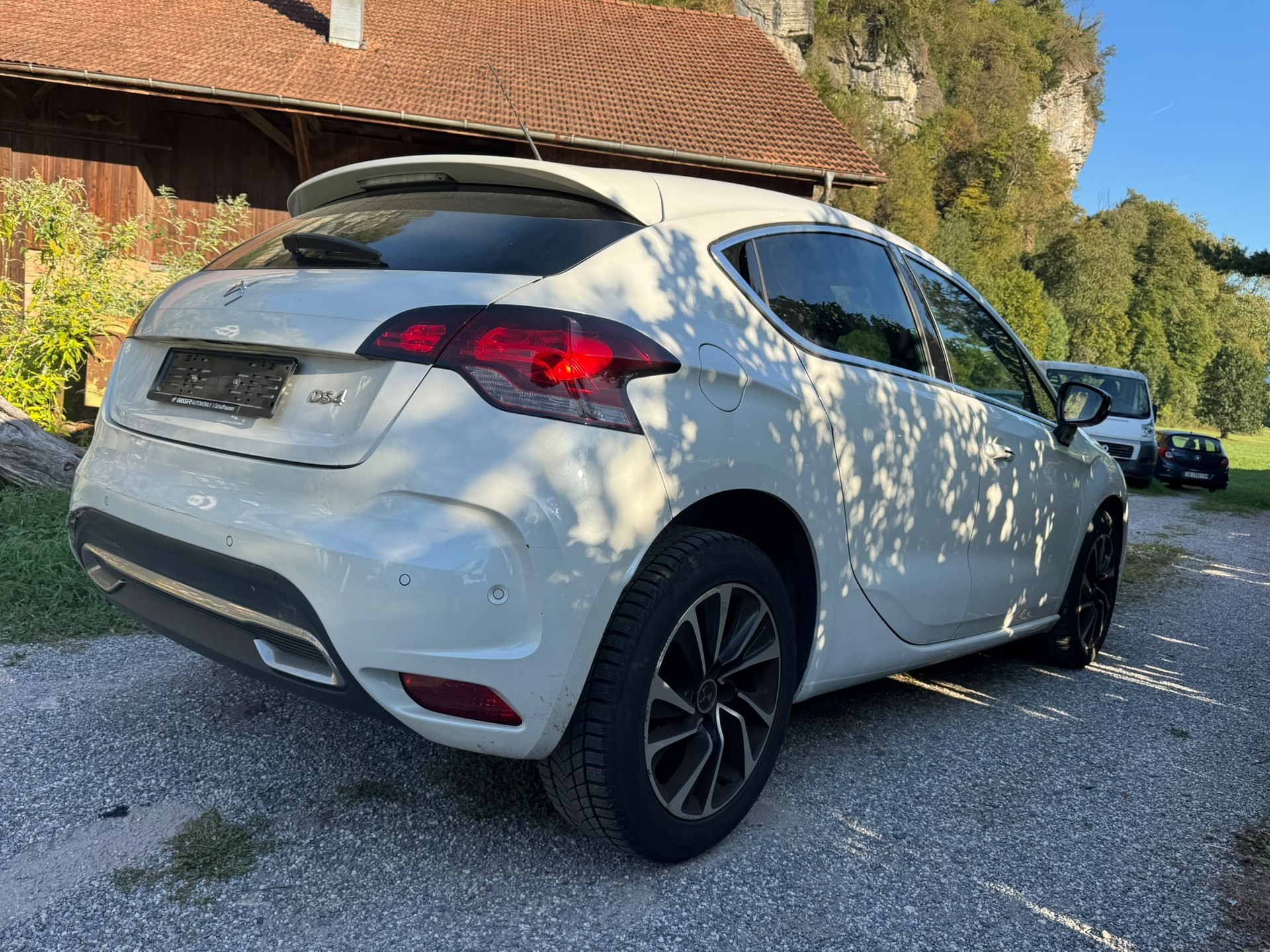 DS AUTOMOBILES DS 4 1.6 THP Sport Chic Automatic-image-3
