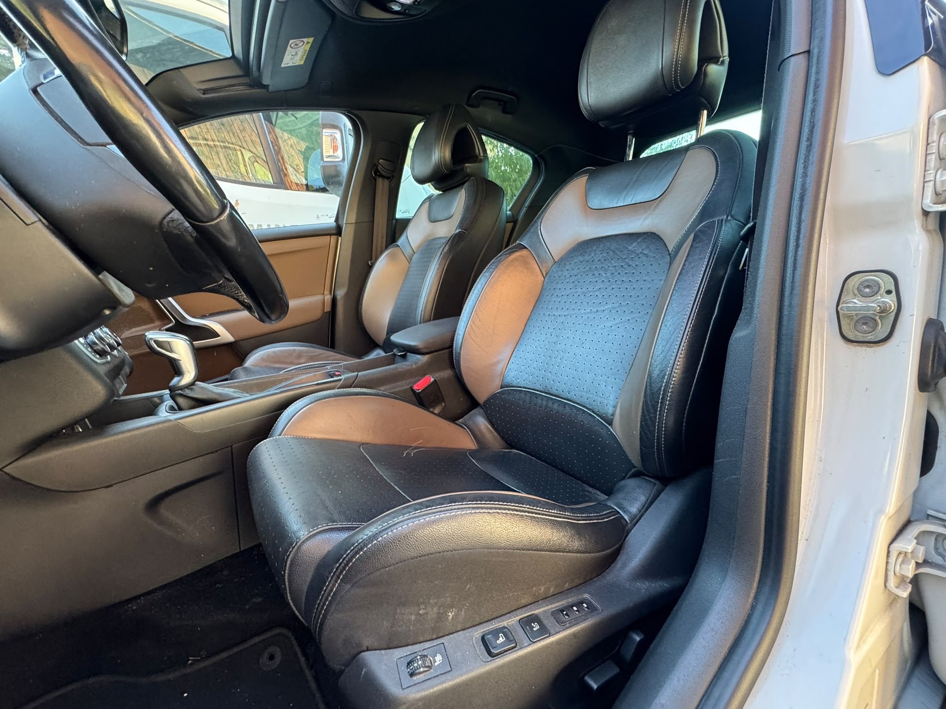 DS AUTOMOBILES DS 4 1.6 THP Sport Chic Automatic-image-10