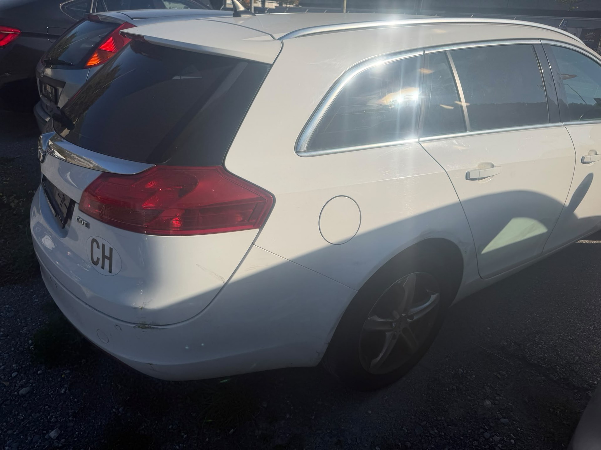 OPEL Insignia Sports Tourer 2.0 CDTI Edition-image-8
