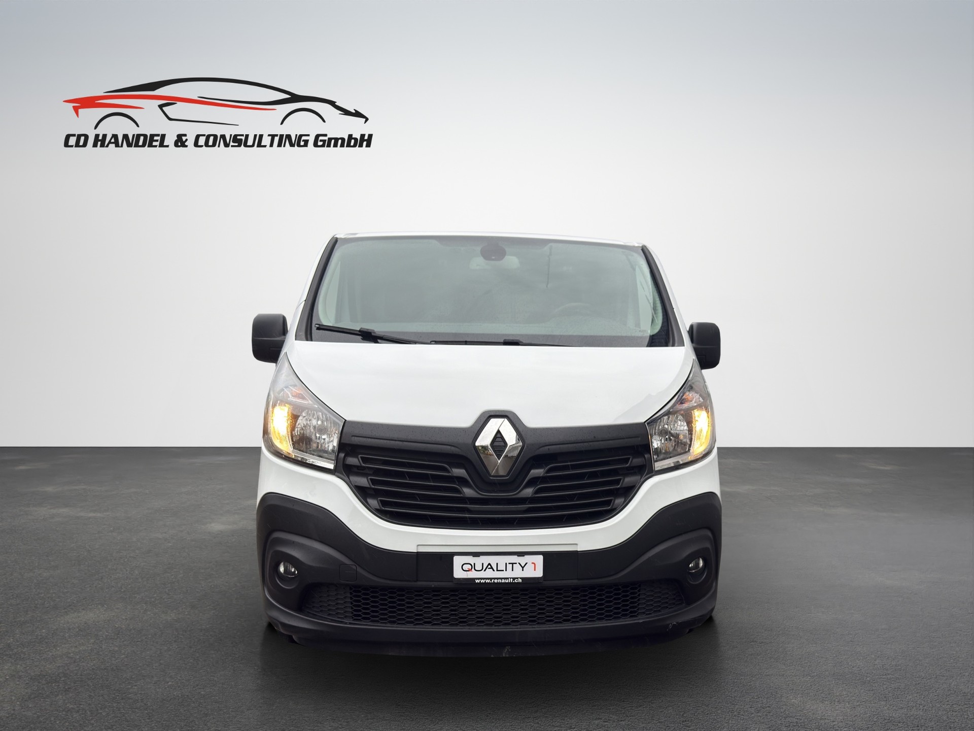 RENAULT Trafic 1.6 ENERGY TwinT. dCi145 2.9t Business L1H1-image-1