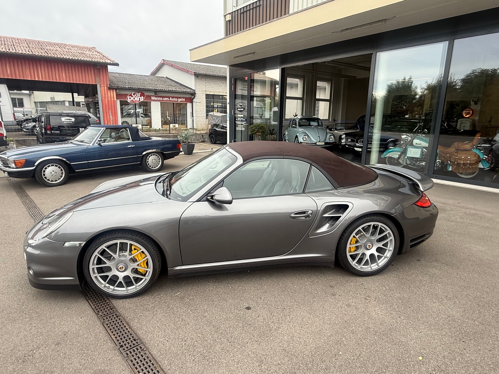PORSCHE 911 Cabrio Turbo S PDK-image-12