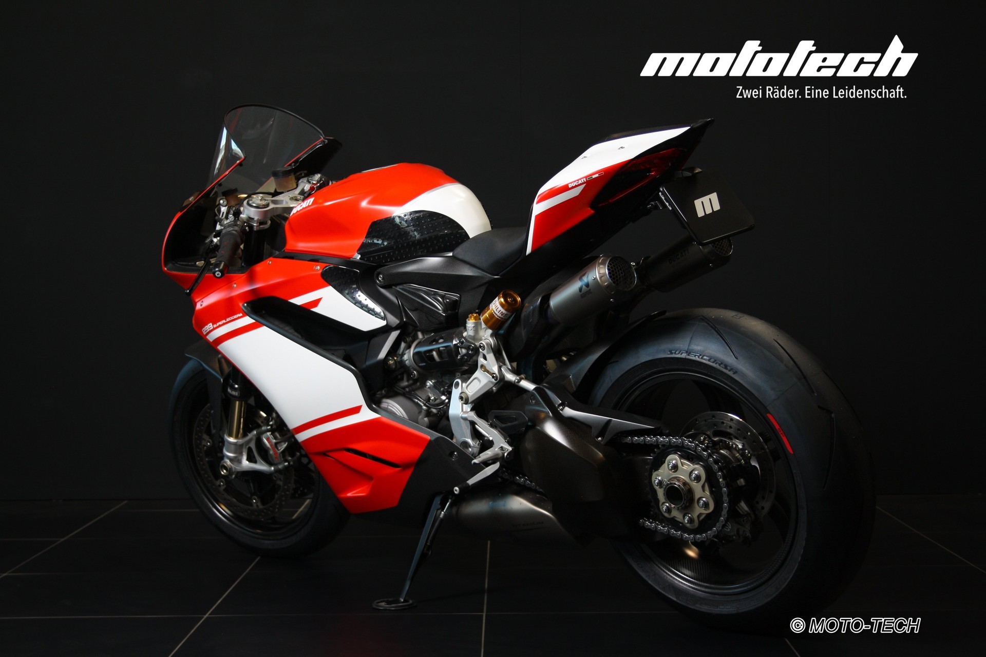 DUCATI Panigale 1299 Superleggera-showroom-element-3