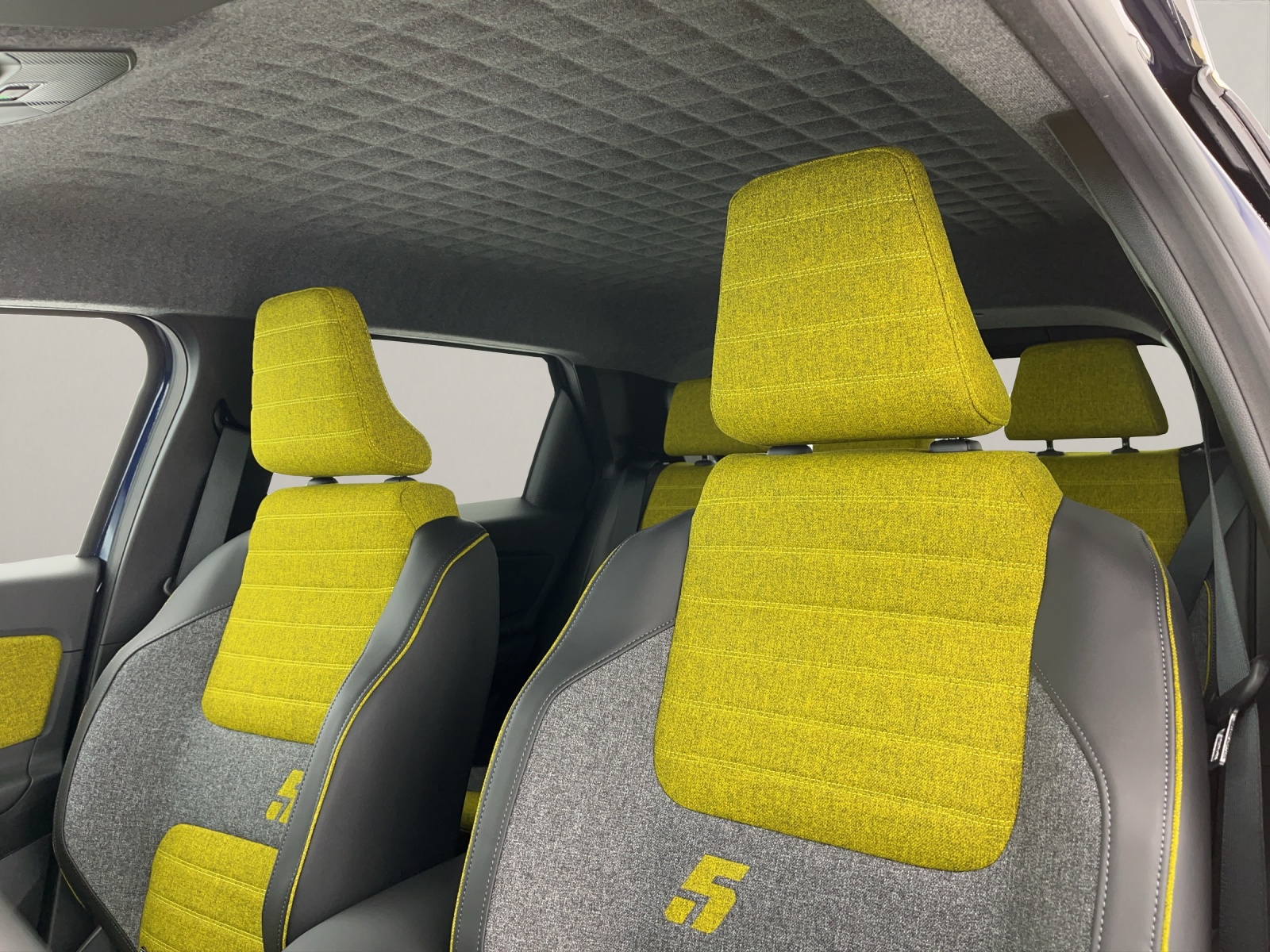 RENAULT R5 E-Tech Comfort Range iconic five-image-14