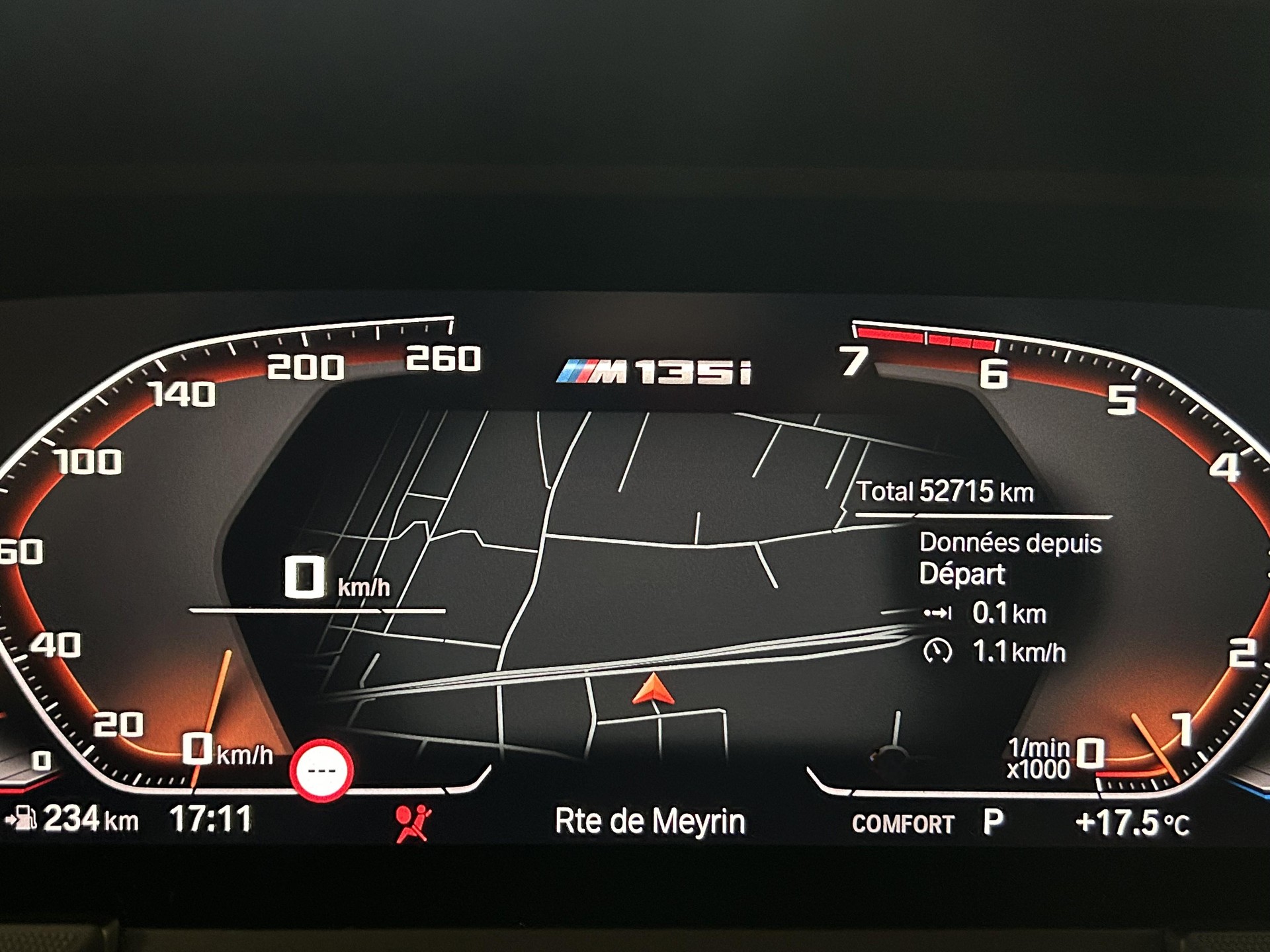BMW 1er Reihe F40 M135i xDrive-image-8