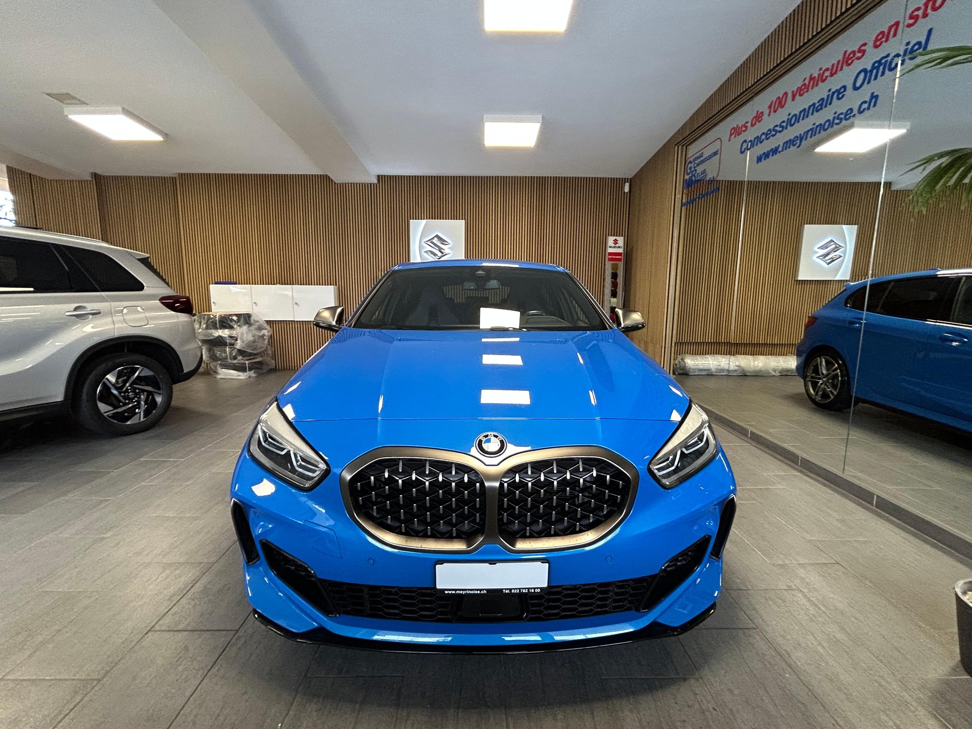 BMW 1er Reihe F40 M135i xDrive-image-2