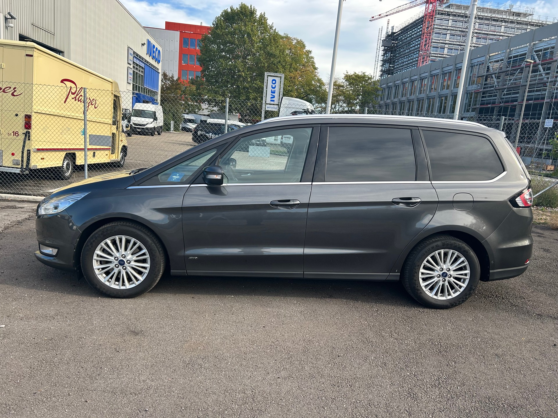 FORD Galaxy 2.0 TDCi Titanium AWD PowerShift-image-1