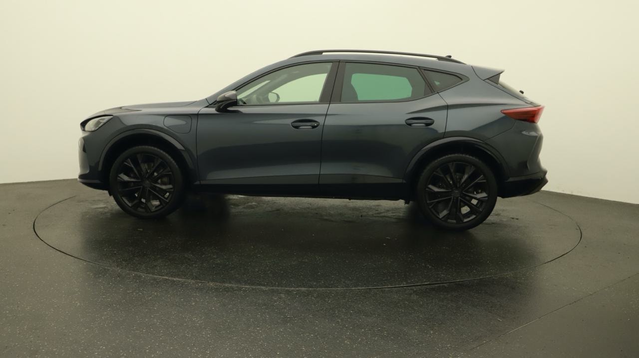 CUPRA Formentor 1.5 e-HYBRID pHEV VZ Black Edition-image-1