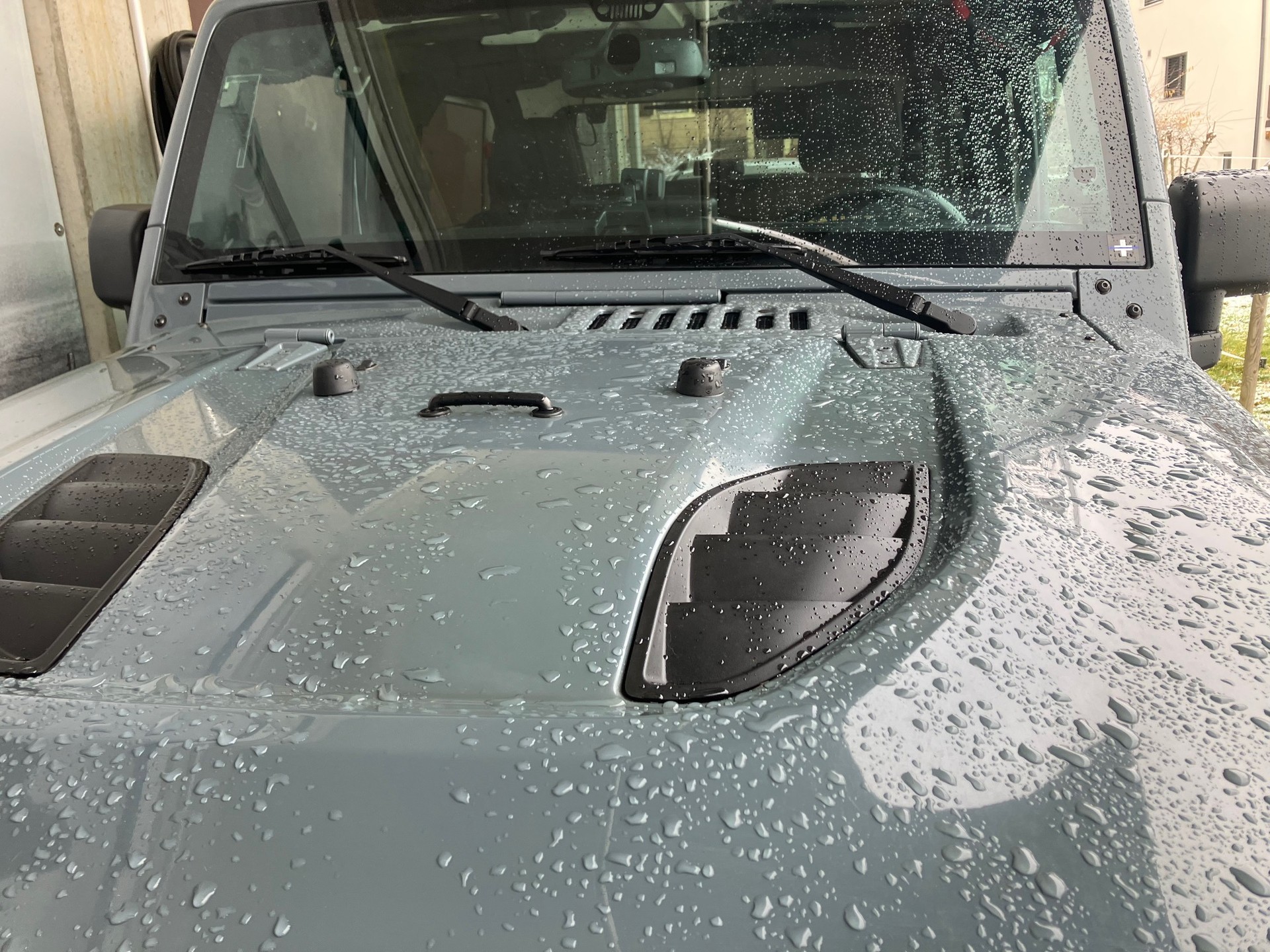 JEEP 2.8 CRD Sahara X-image-12