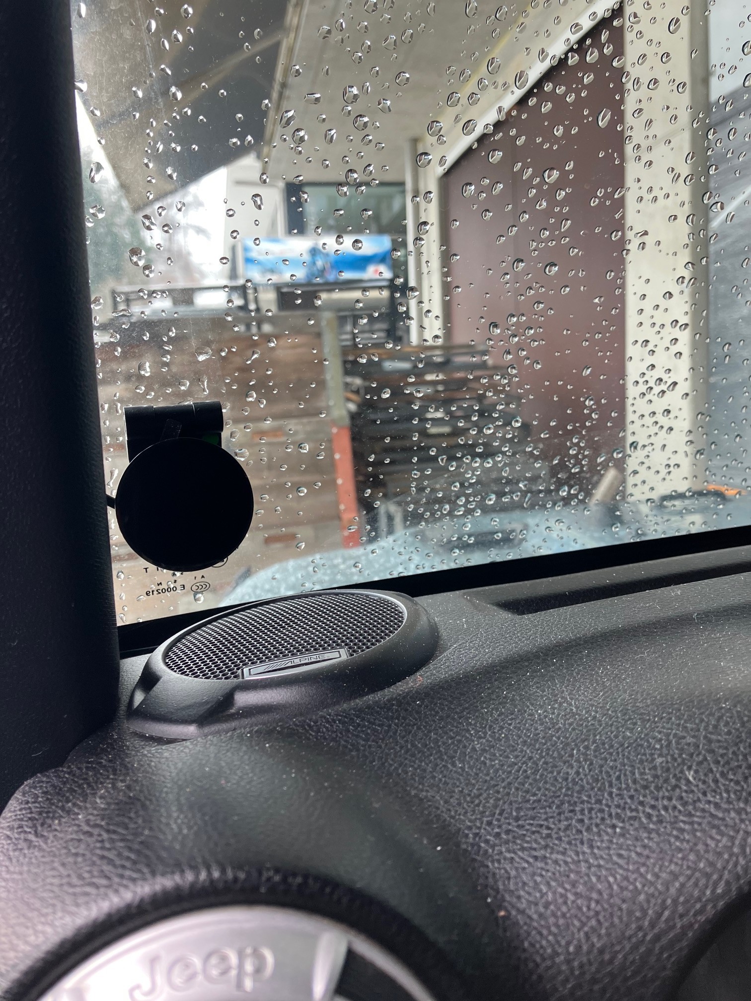 JEEP 2.8 CRD Sahara X-image-19