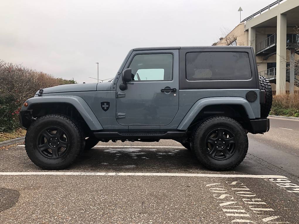 JEEP 2.8 CRD Sahara X-image-2