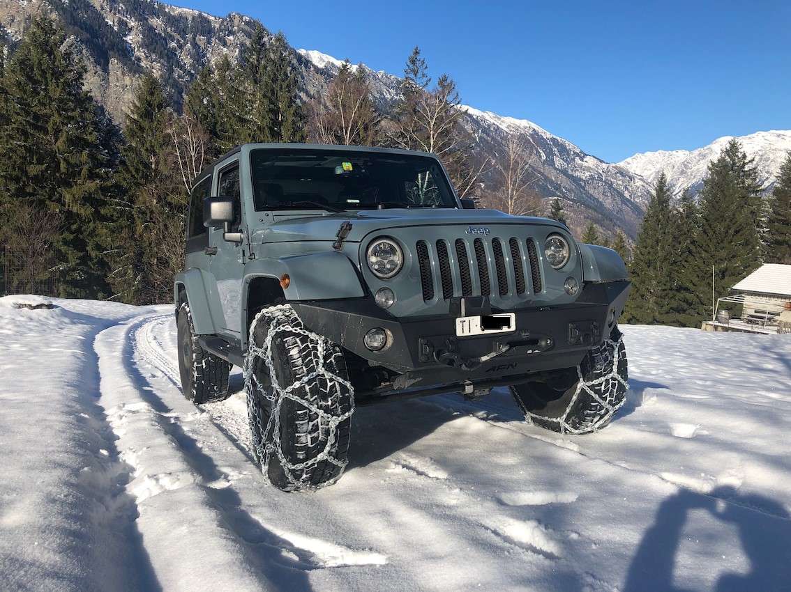 JEEP 2.8 CRD Sahara X-image-1