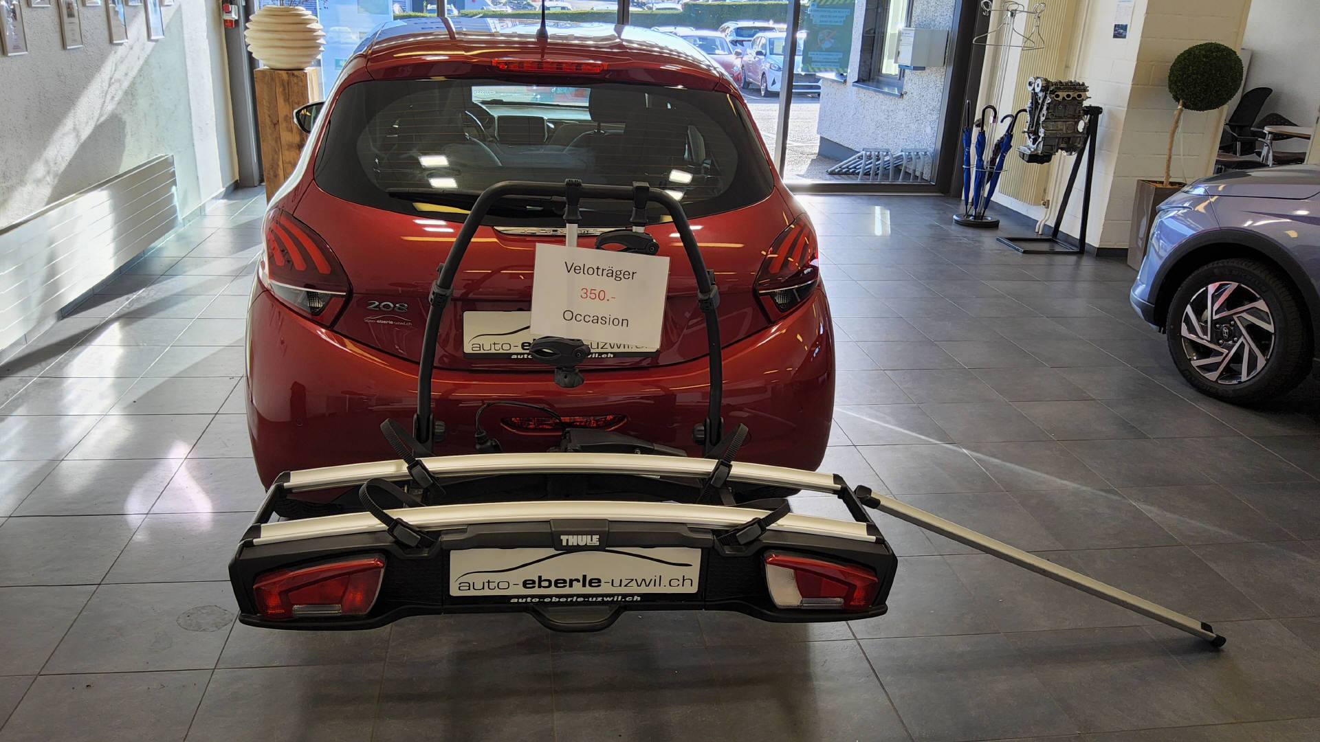 PEUGEOT 208 1.2 PureTech Allure S/S-image-27