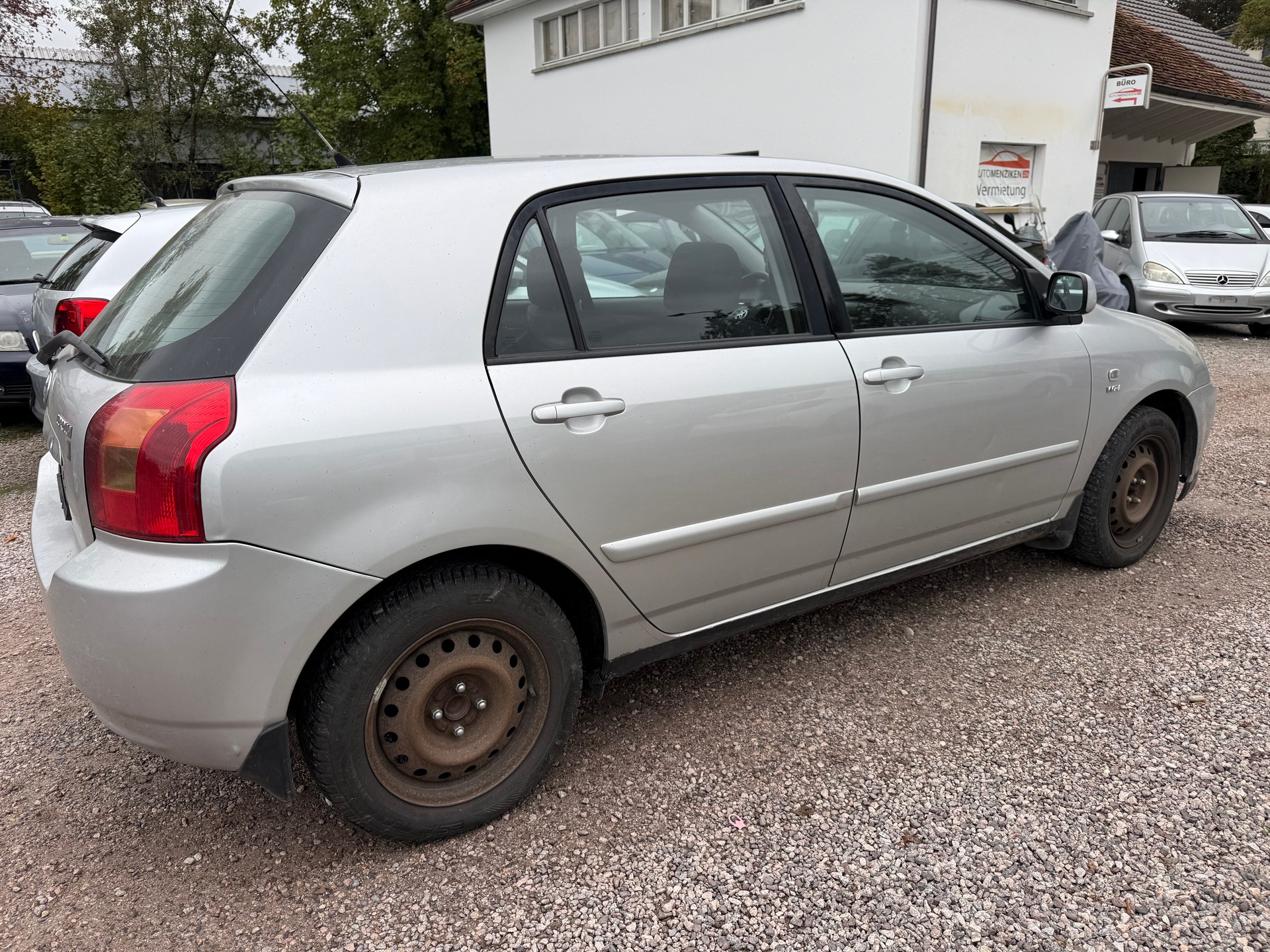 TOYOTA Corolla 1.6 Linea Sol-image-5