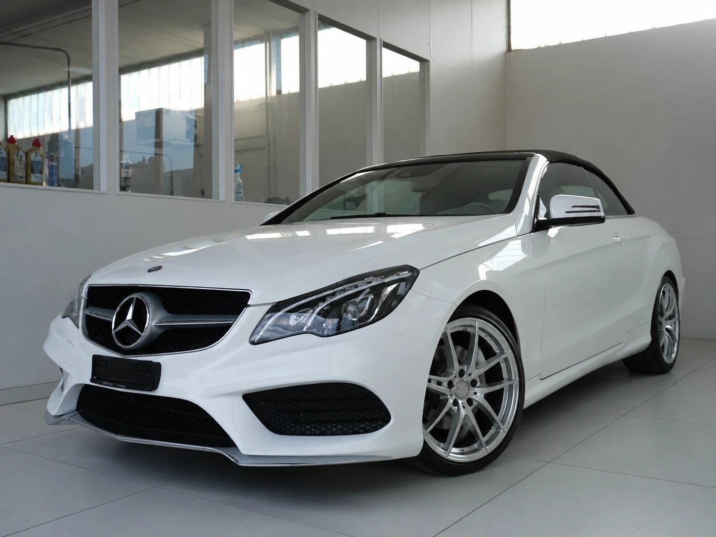 MERCEDES-BENZ E 300 7G-Tronic-image-2
