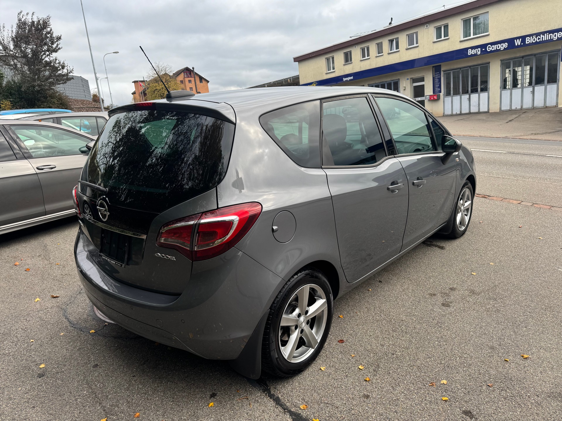 OPEL Meriva 1.6 CDTi Cosmo 99g-image-2