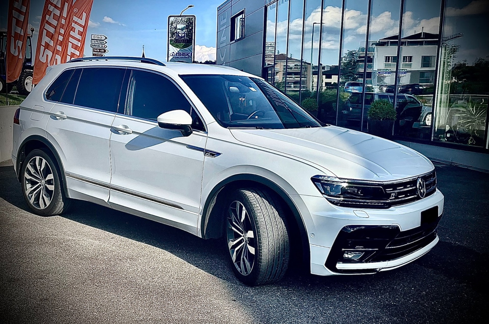VW Tiguan 2.0 TDI SCR Highline 4Motion DSG-image-10