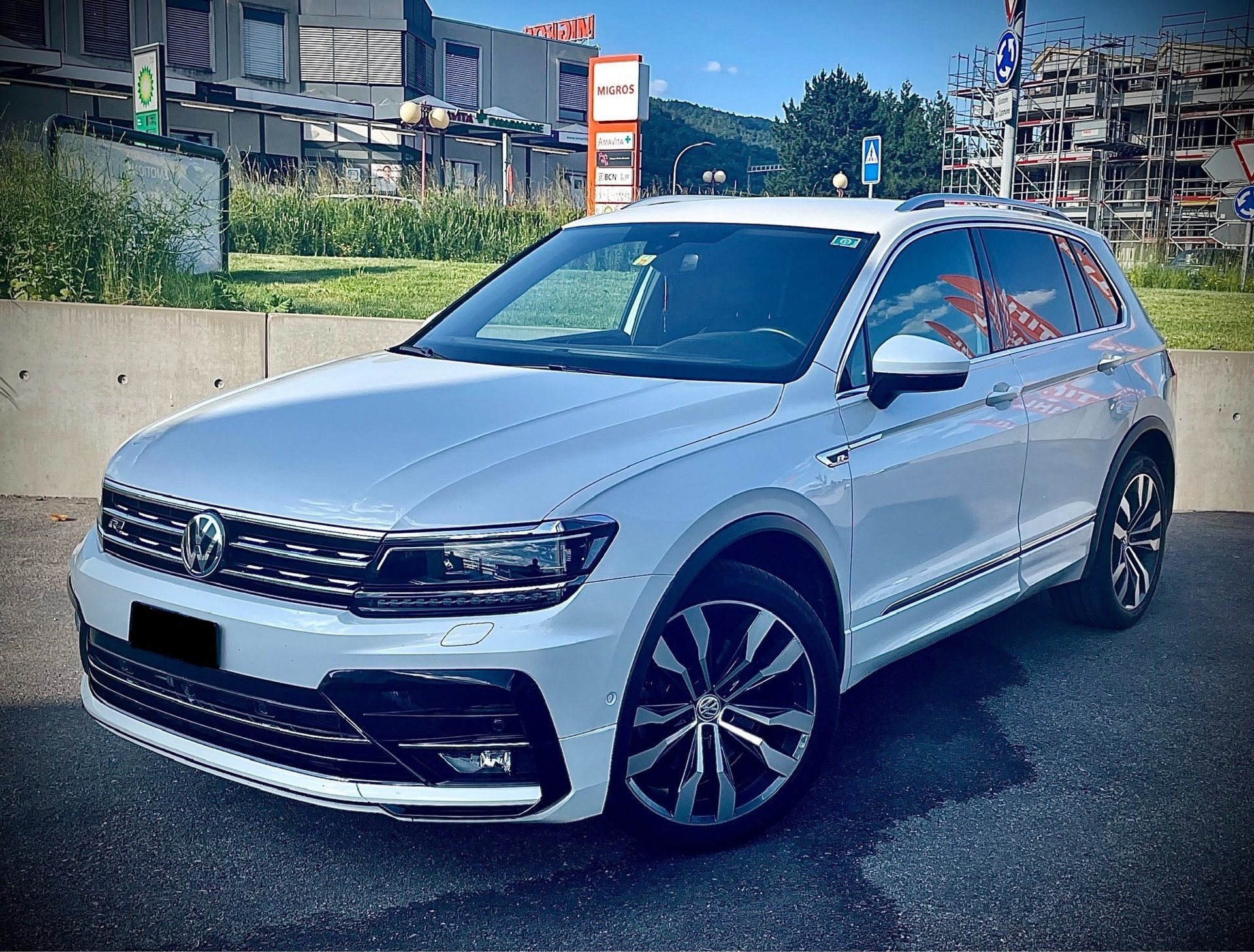 VW Tiguan 2.0 TDI SCR Highline 4Motion DSG-image-17