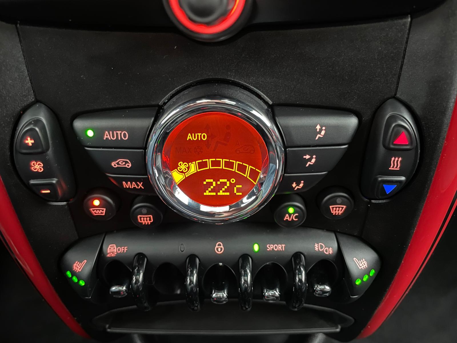 MINI COUNTRYMAN 5-Sitzer John Cooper Works ALL4 Steptronic All Black-image-8