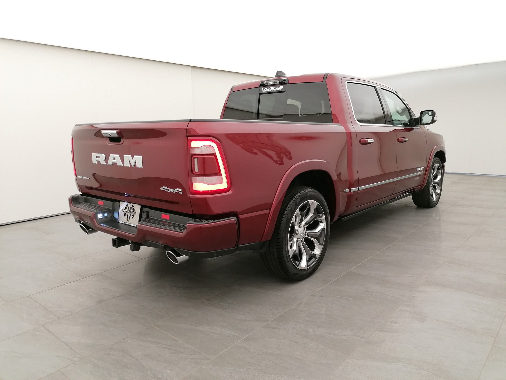 DODGE Ram 1500 5.7 V8 Limited Crew Cab-image-3