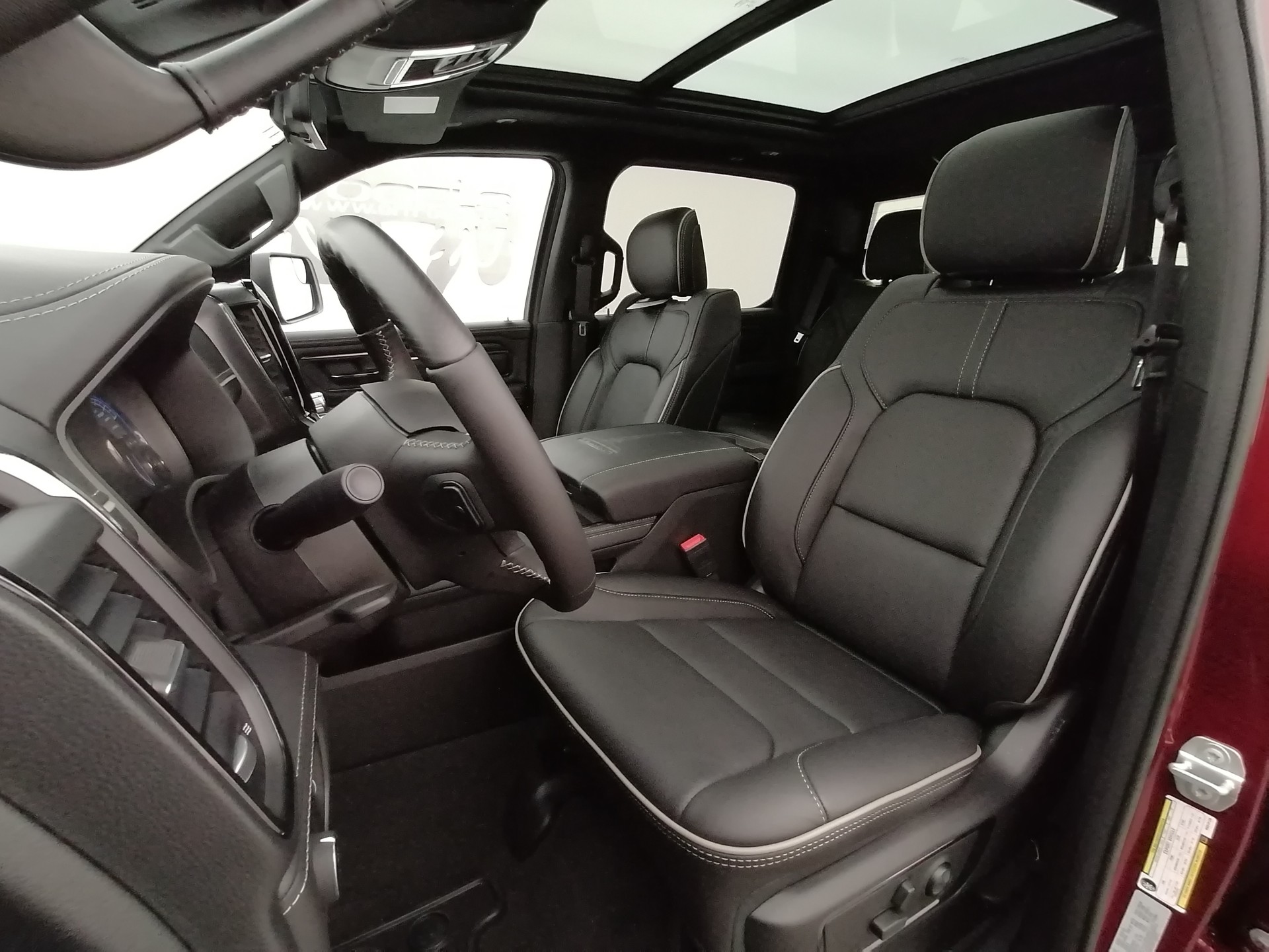 DODGE Ram 1500 5.7 V8 Limited Crew Cab-image-7