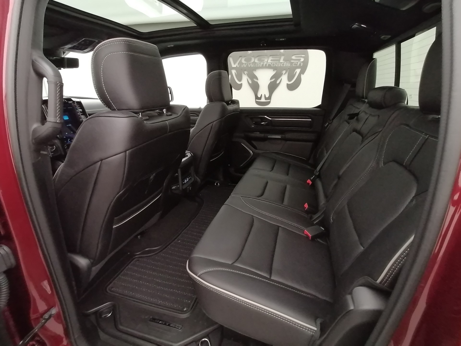 DODGE Ram 1500 5.7 V8 Limited Crew Cab-image-11