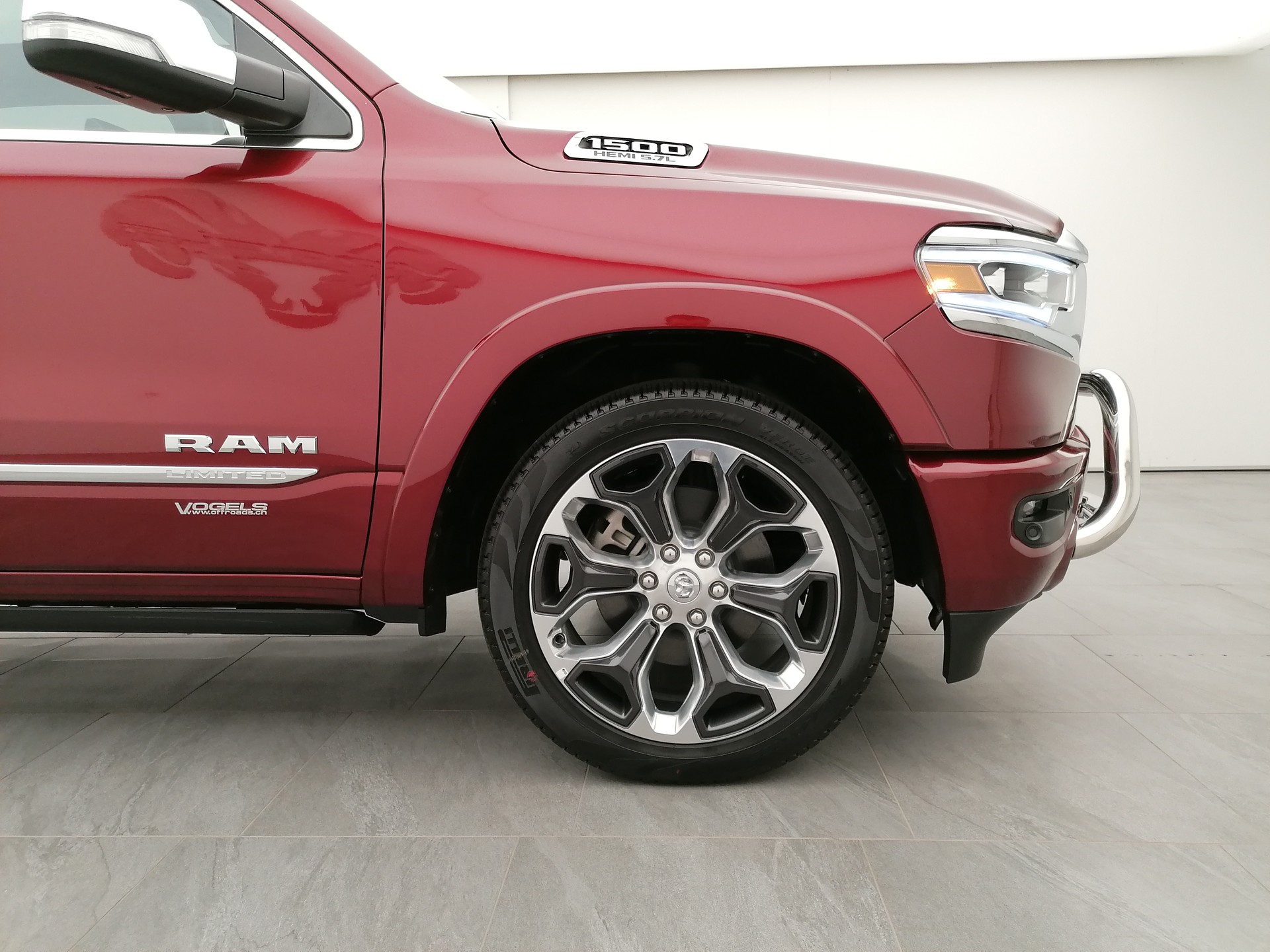 DODGE Ram 1500 5.7 V8 Limited Crew Cab-image-6