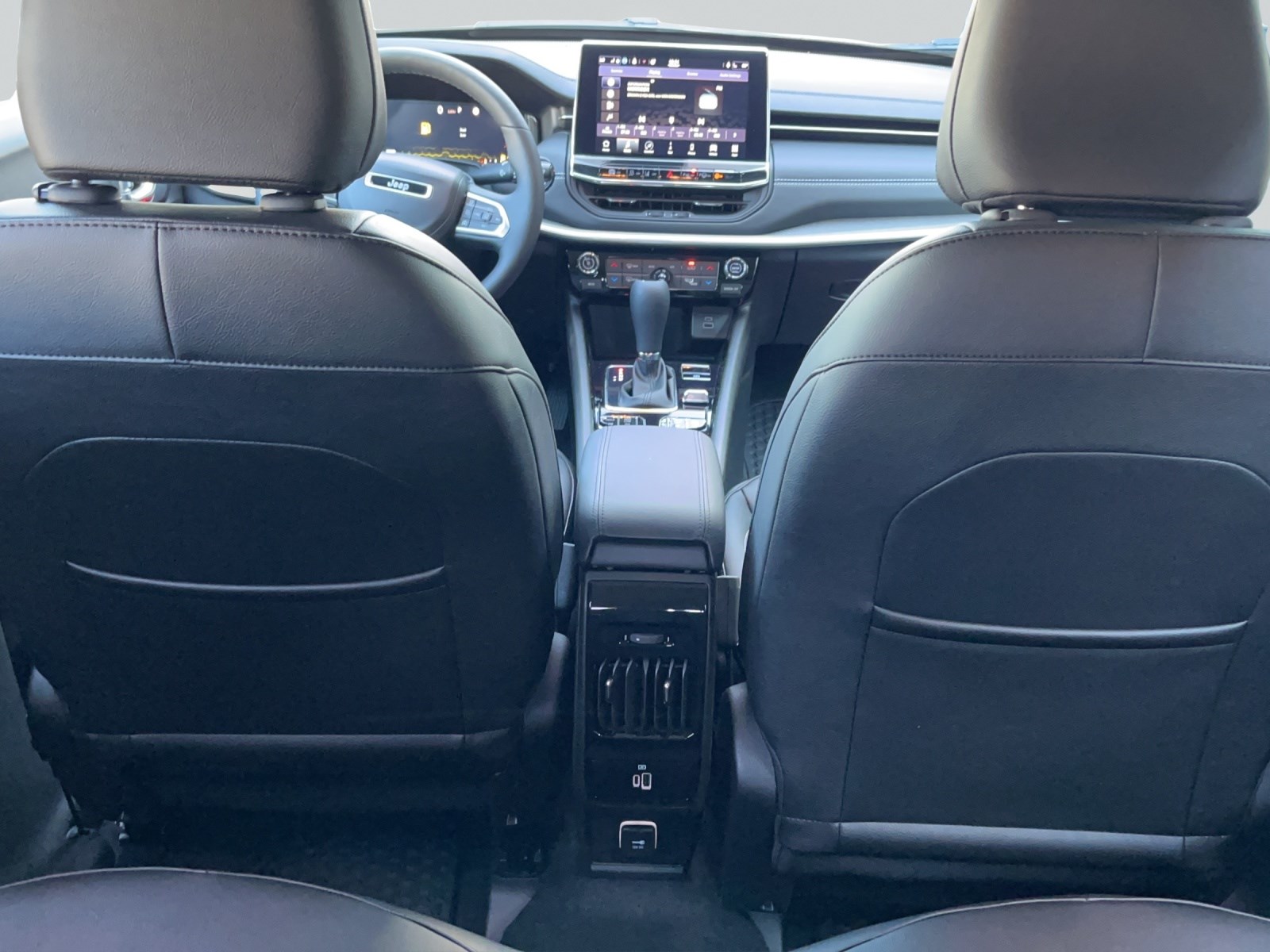 JEEP Compass 1.3 T PHEV Swiss Limited Plus Sky AWD-image-10